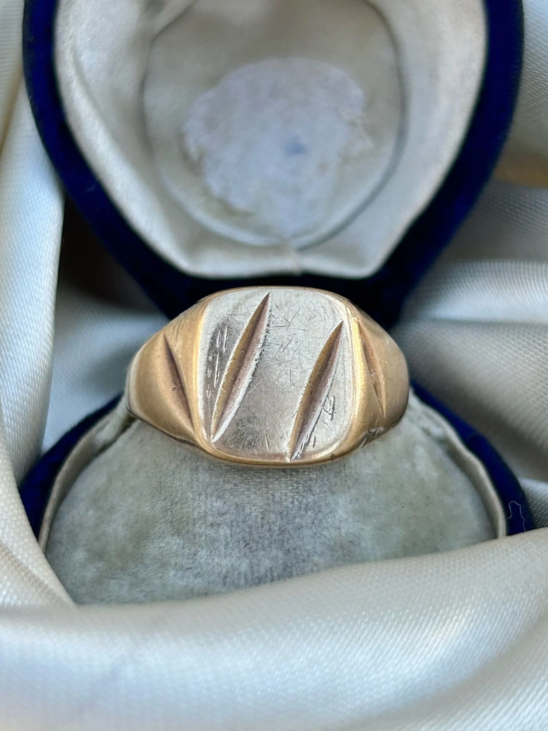 00DE3B27-28F5-4627-B2C5-72FB26668350