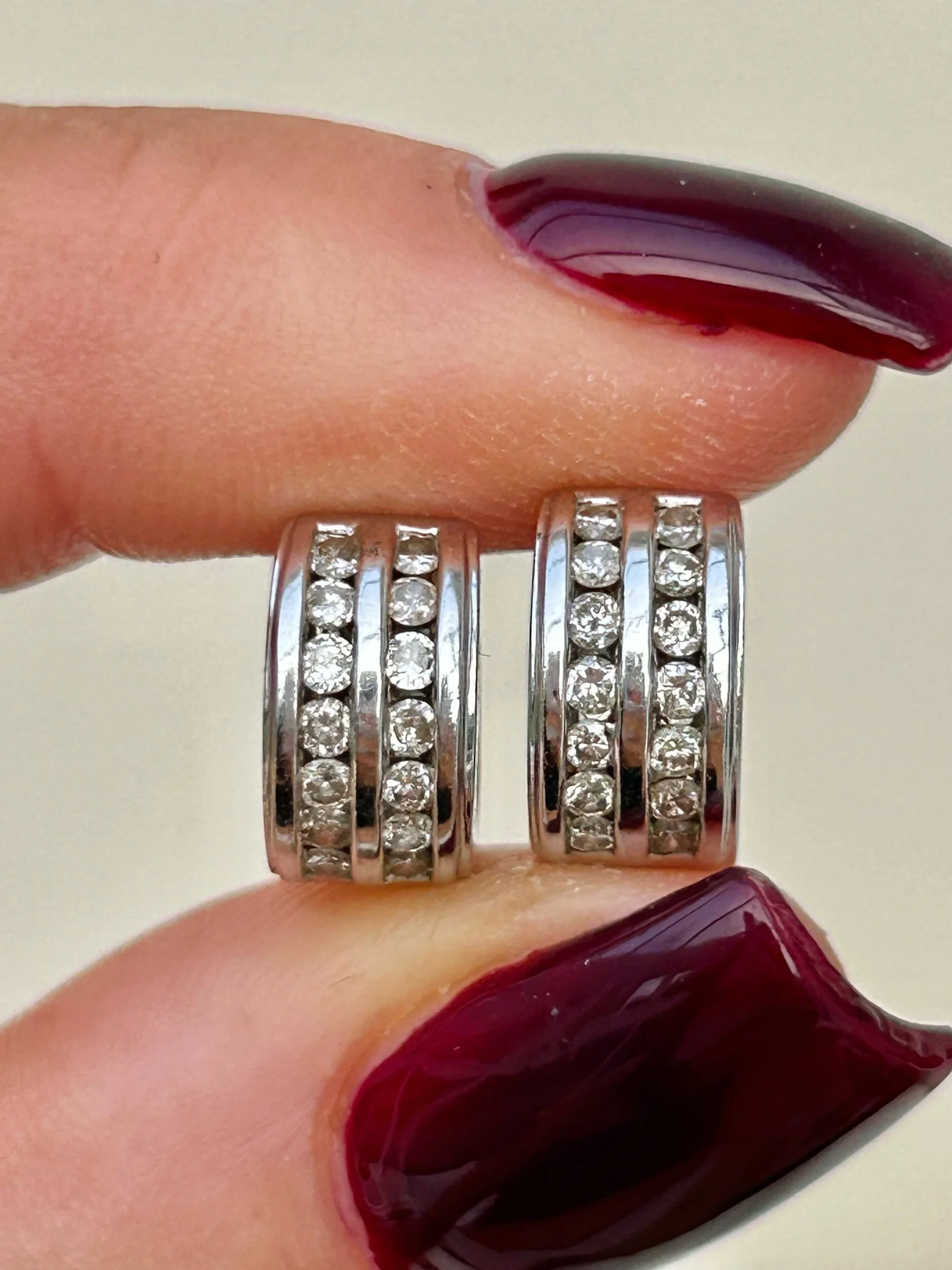 F7BB9B4F-002F-472B-BE80-247A135B155C