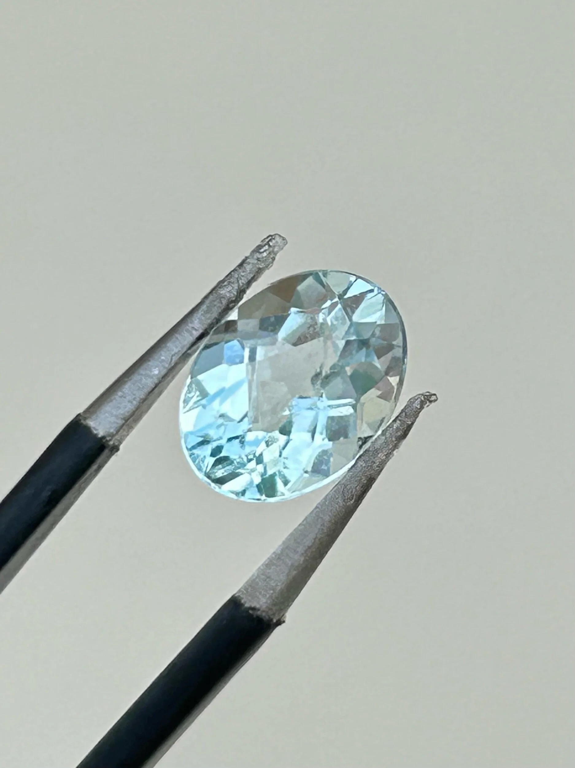 97DF9DA1-2347-4A47-8025-FA50068082EB