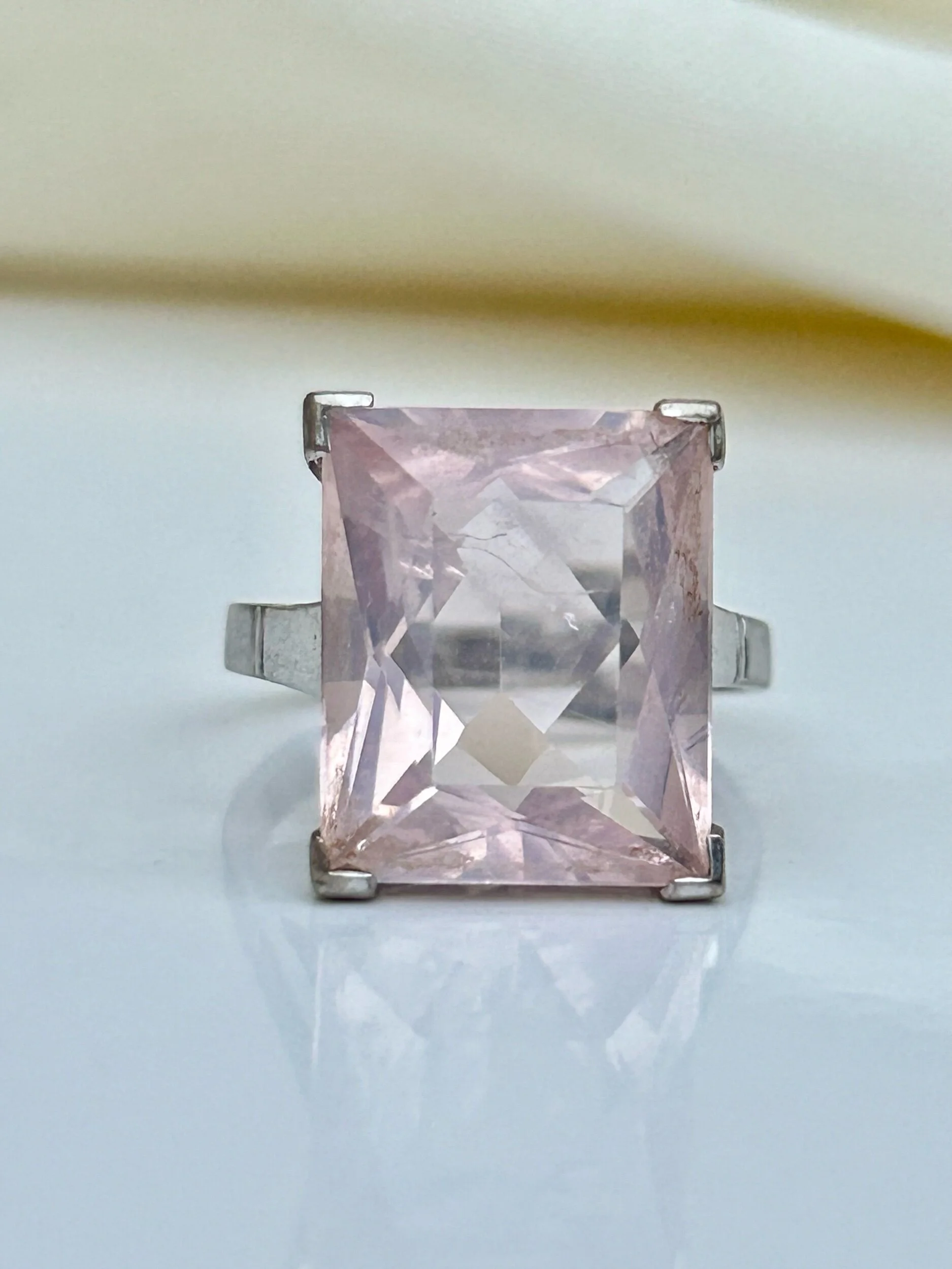 32110010-D8C3-4DB4-A3C5-69AA03C72341