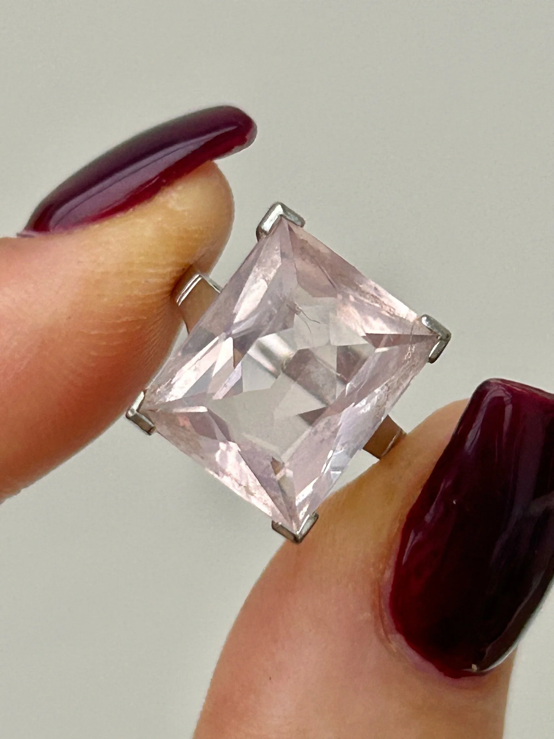 D0012DED-7097-4294-B8F5-915254ABA213