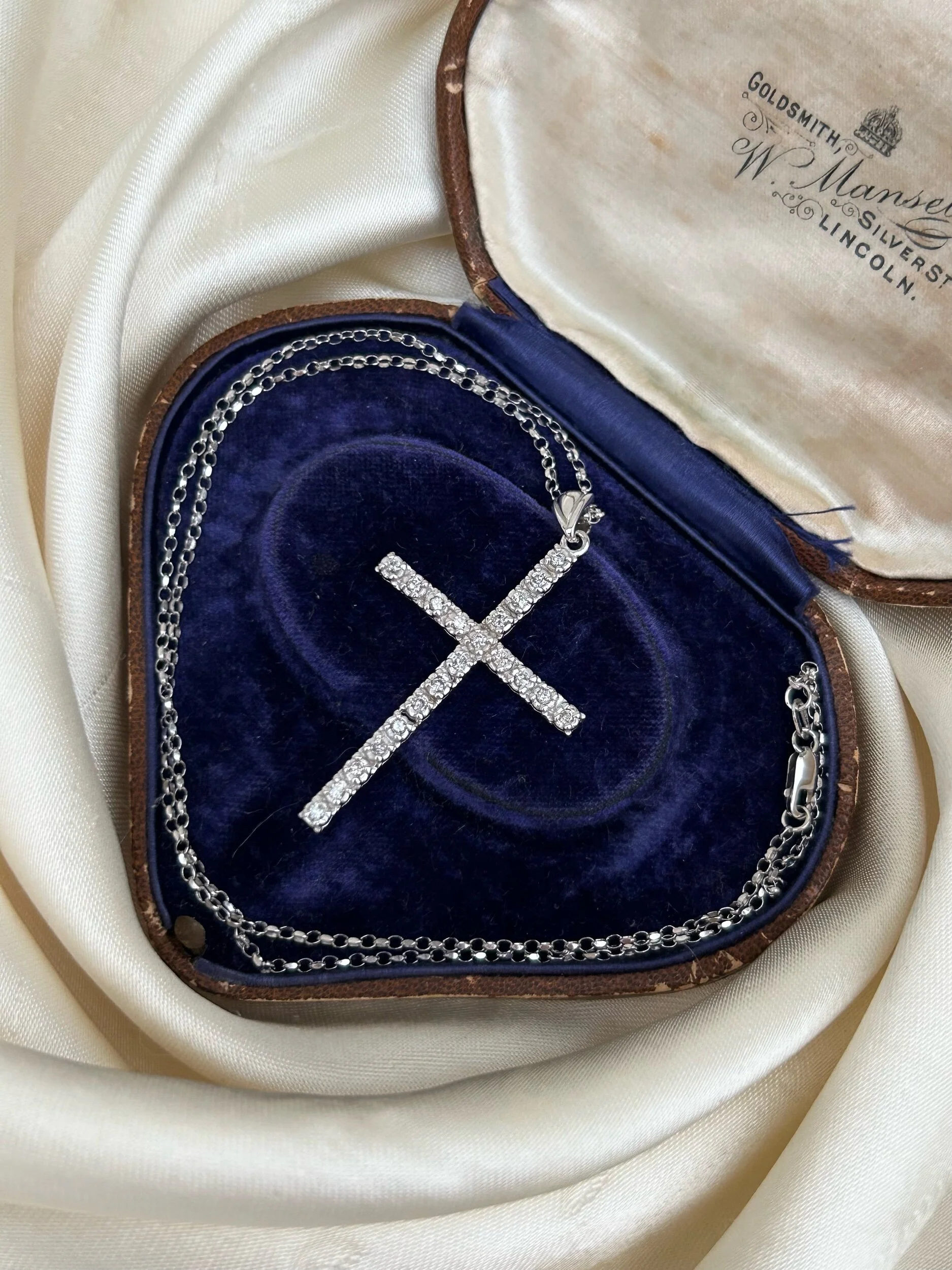 48C54449-EE4A-48A3-907C-6716073E7676