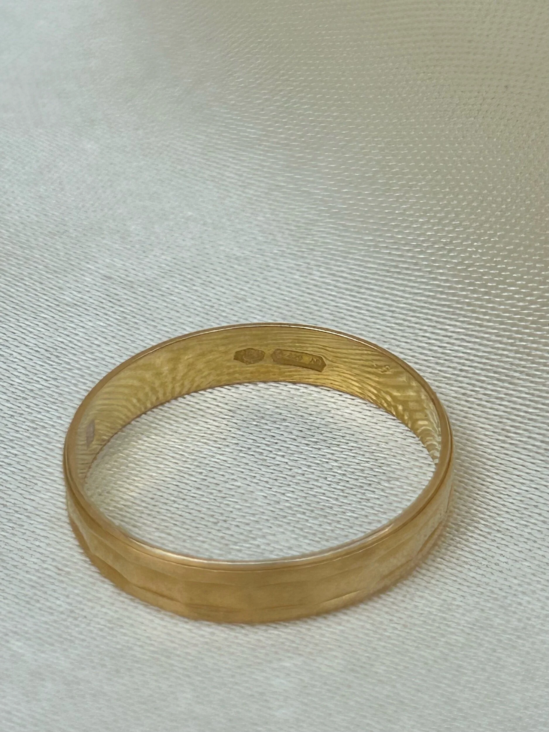 BBF33929-5D00-492E-999A-1DBB090C4897