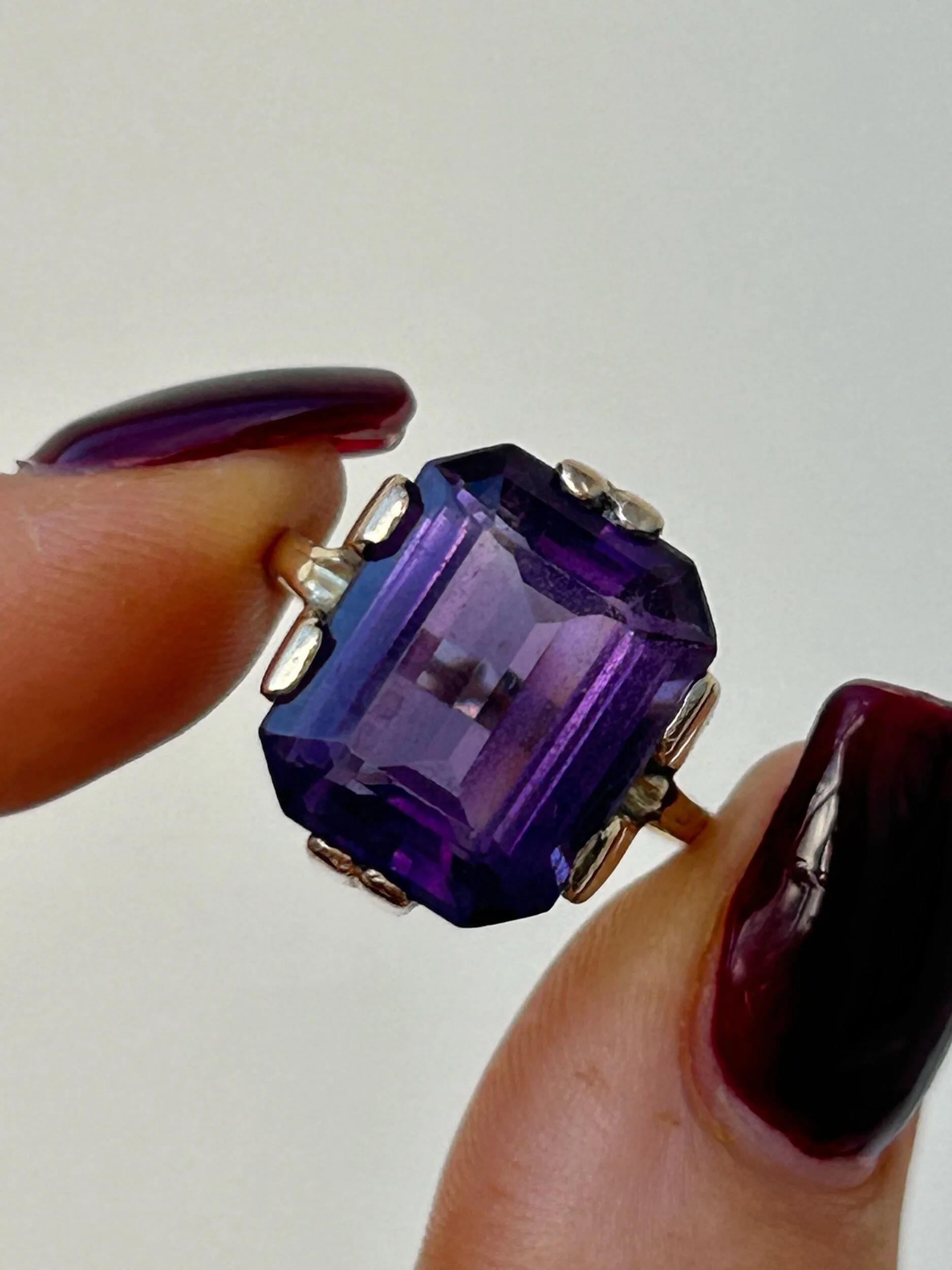 65ED1663-2215-4BC2-AF26-05857F4FD6F5