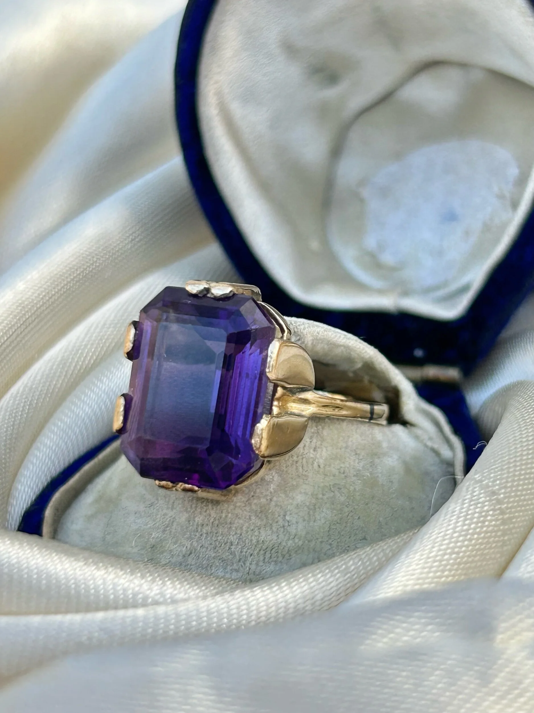 8EE26726-5E8D-4004-90E5-53F28C1EE296