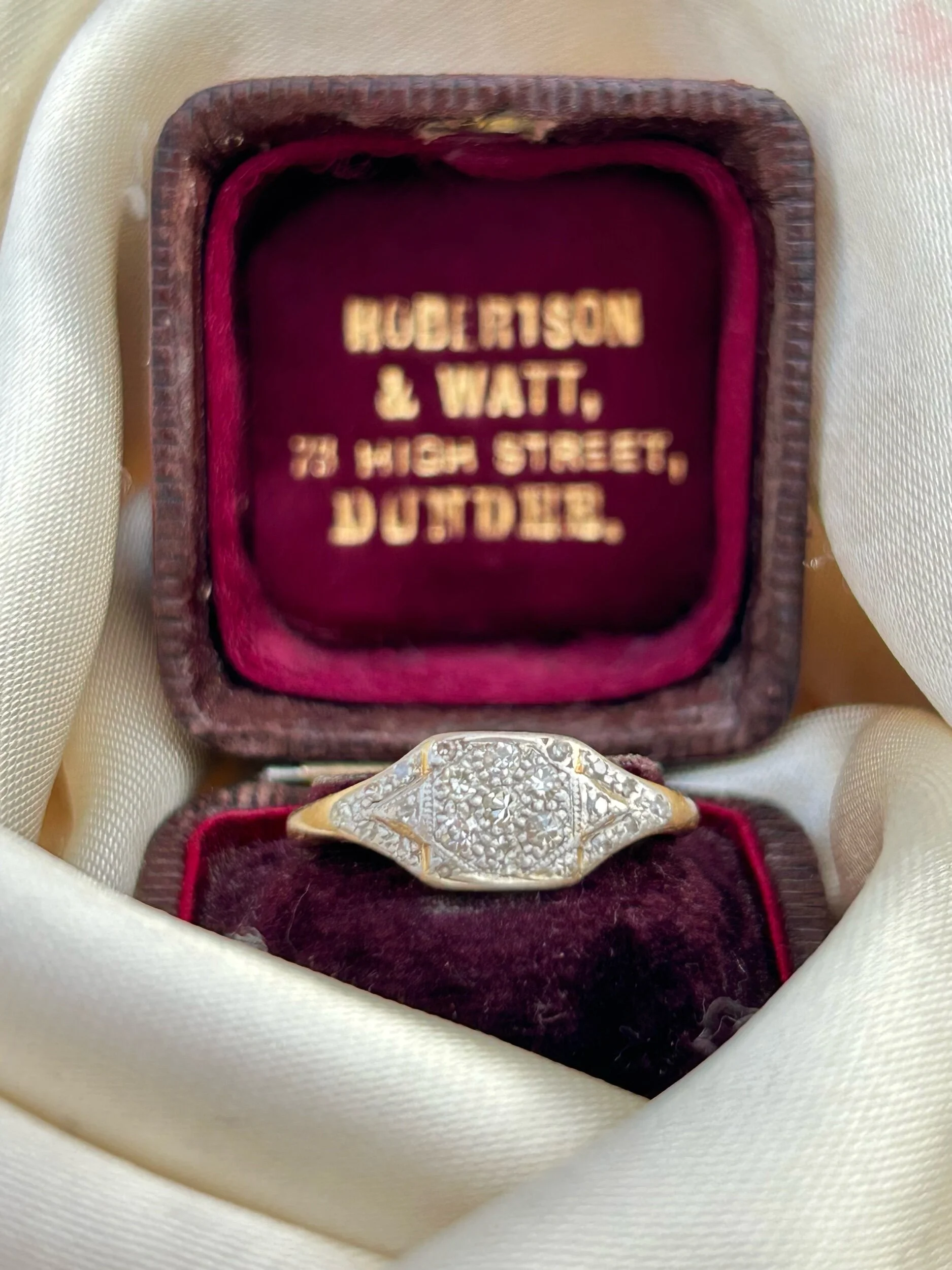 B537034E-0029-4038-9AE4-D2E58F882946