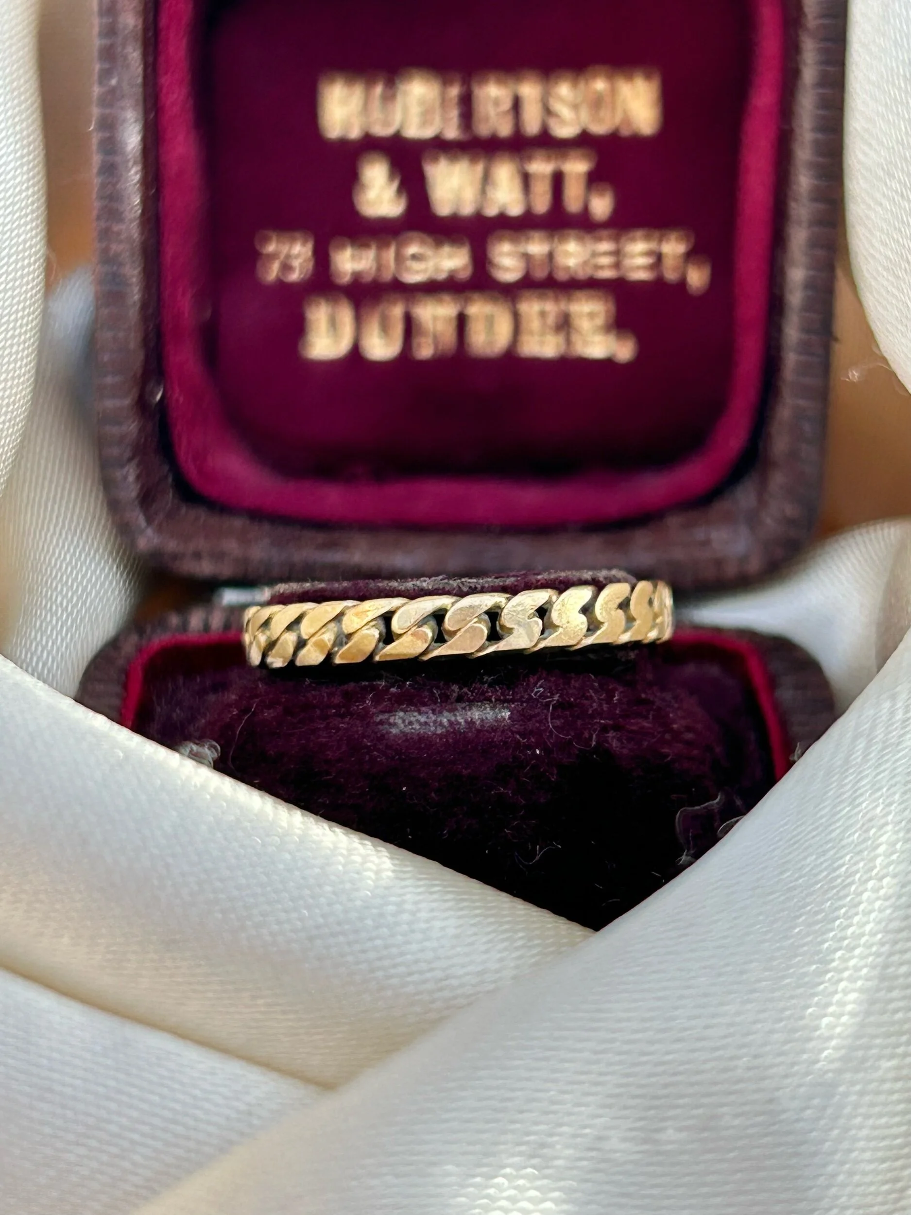 C8ABA09C-4030-4CD2-AC9F-D735D22C70E3