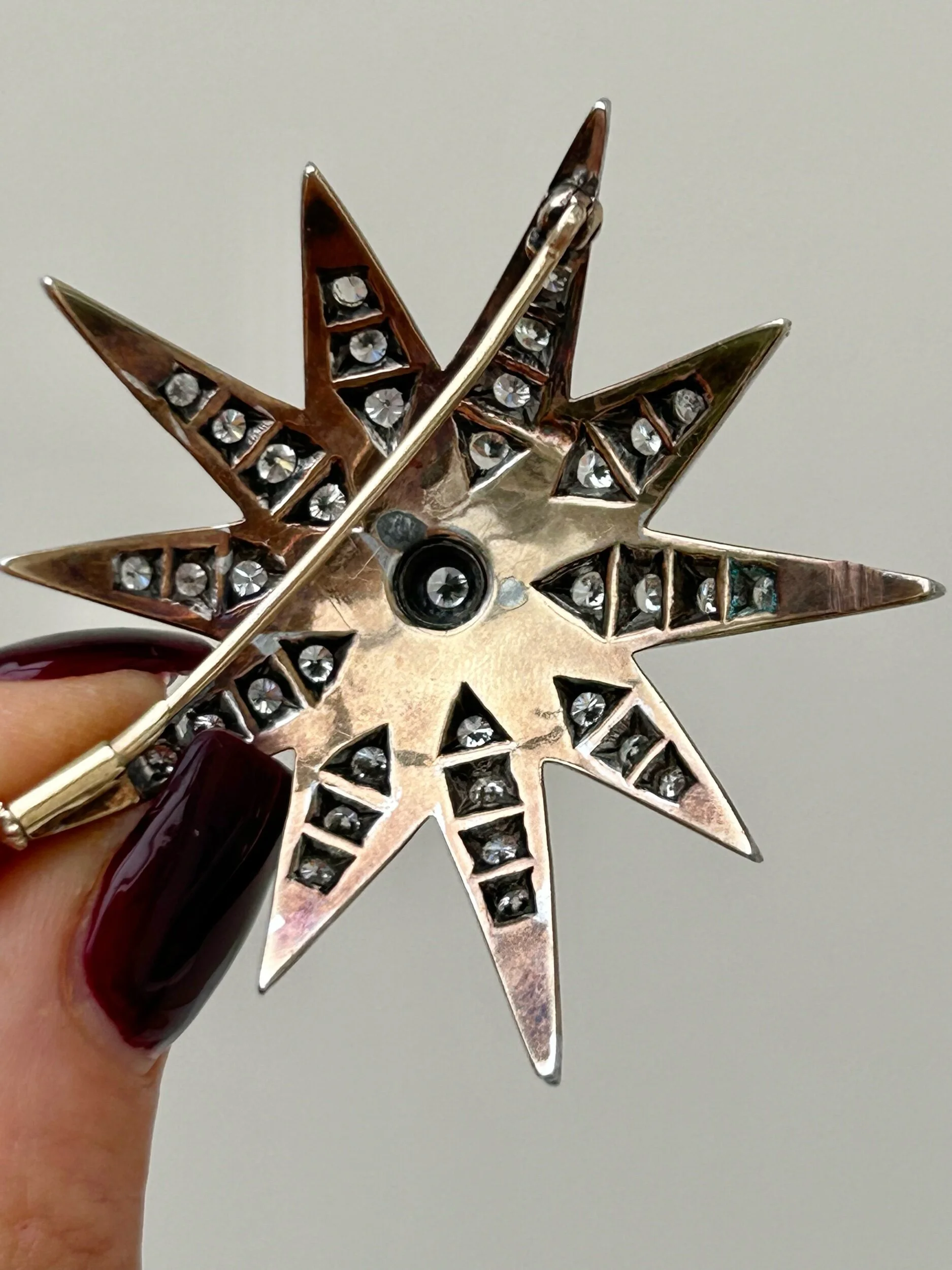 843B888A-DADD-4F59-9A7E-5A9E165D1589