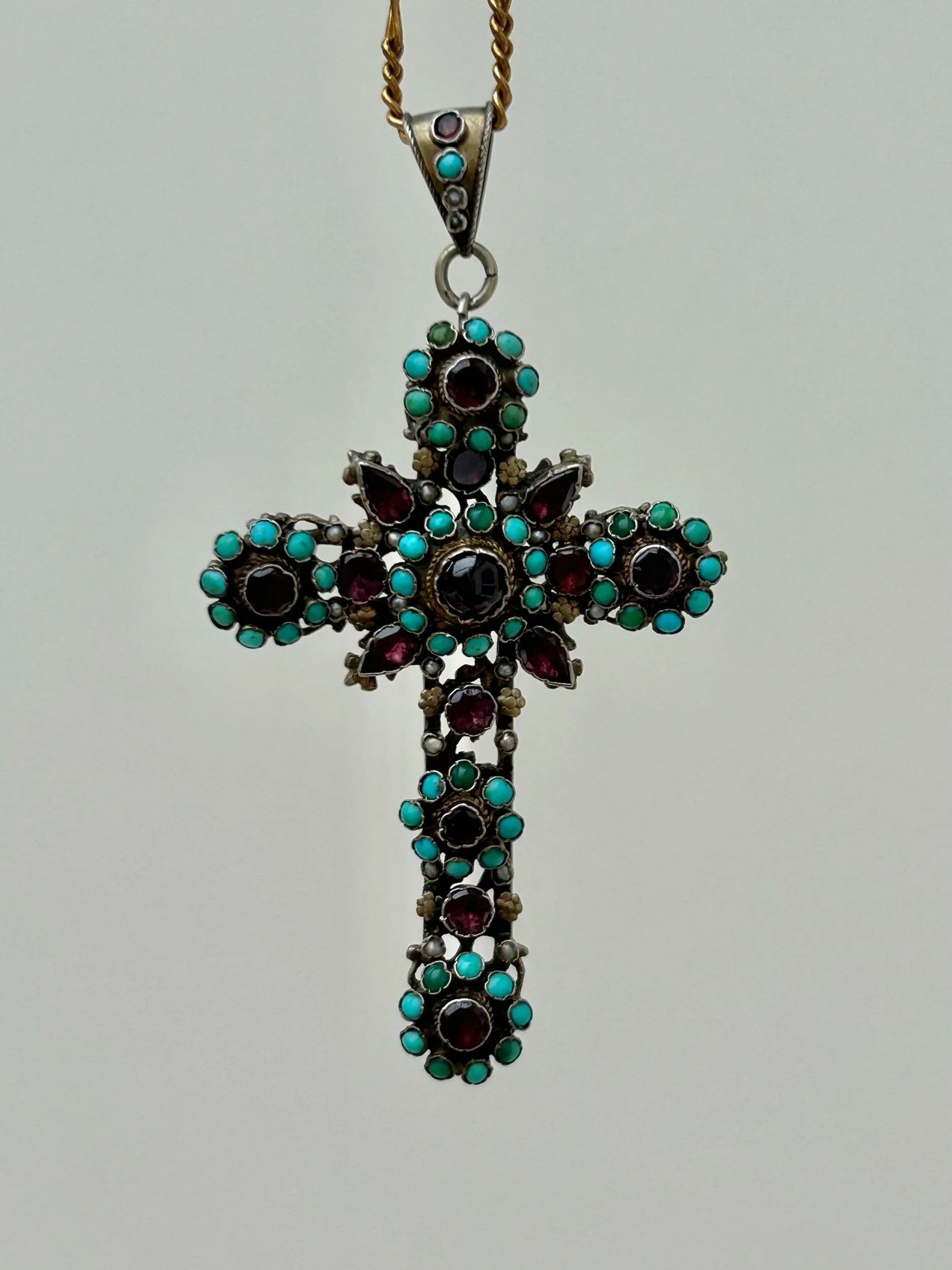 FB740EE1-5A98-4845-B0E8-F19E05CE0114