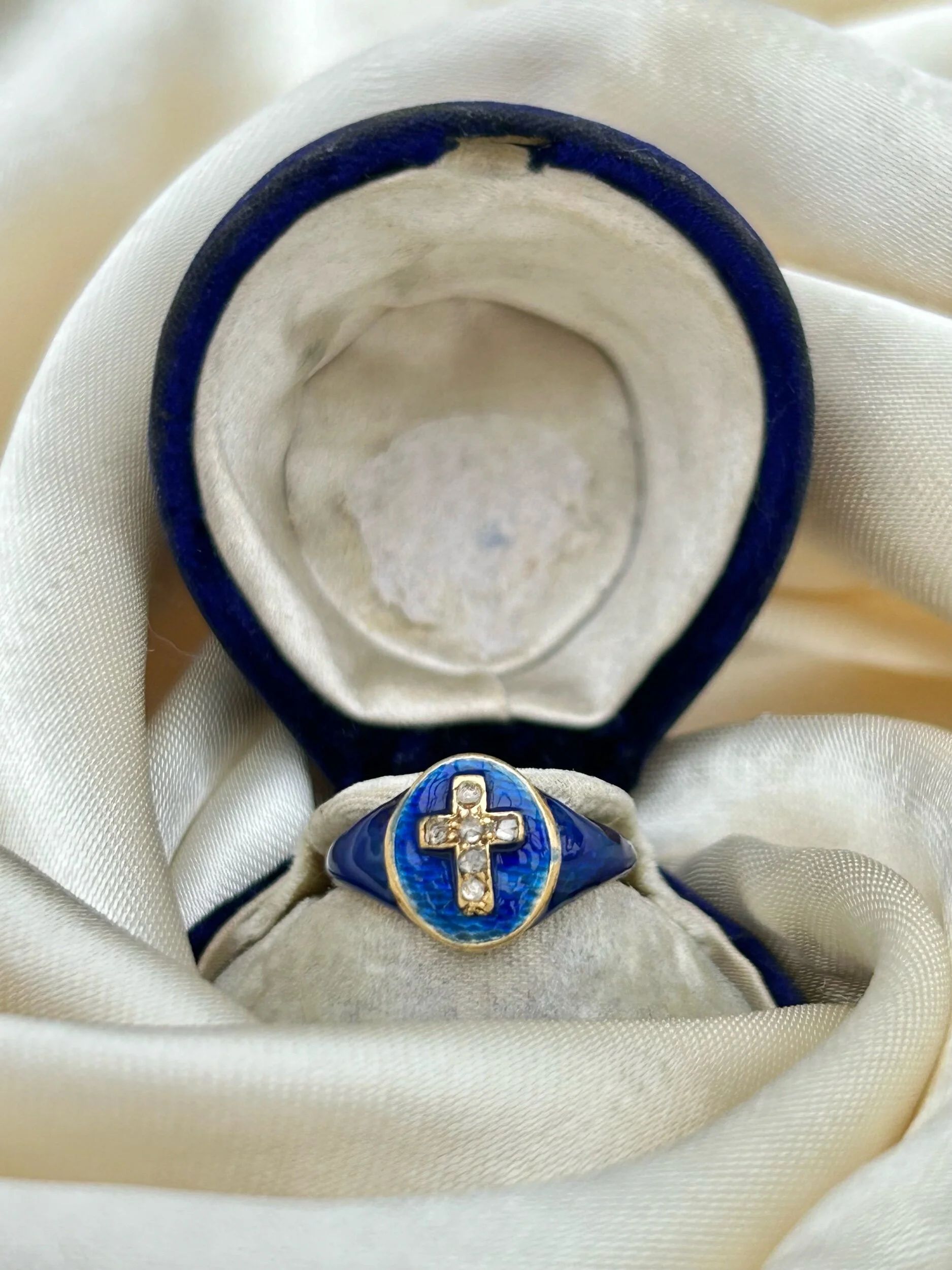 C28ED6F3-4A31-49FB-8716-557C4CB3EBF1