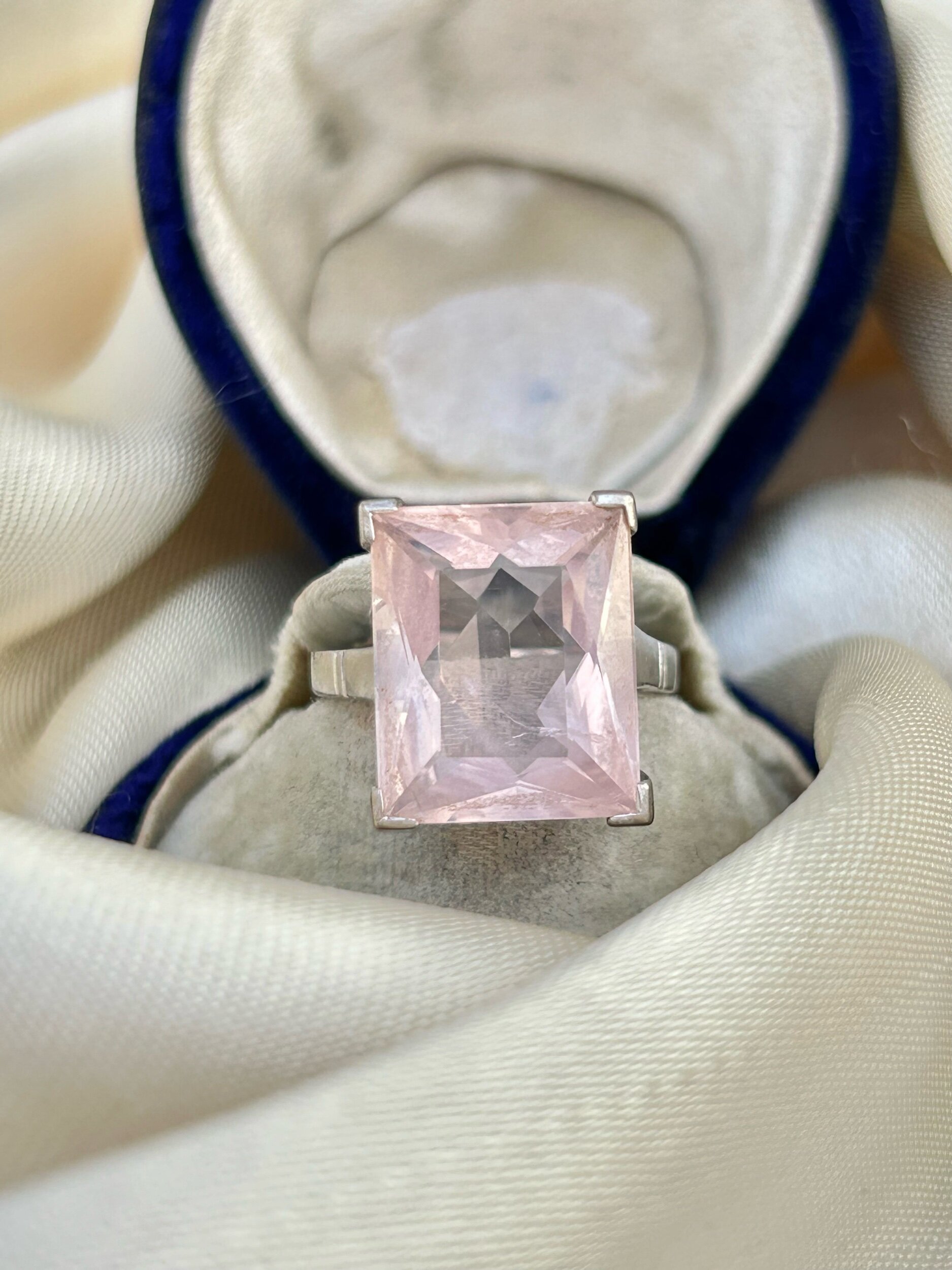 427DBF3A-5C2D-4ABB-AE74-AC8D76A1E938