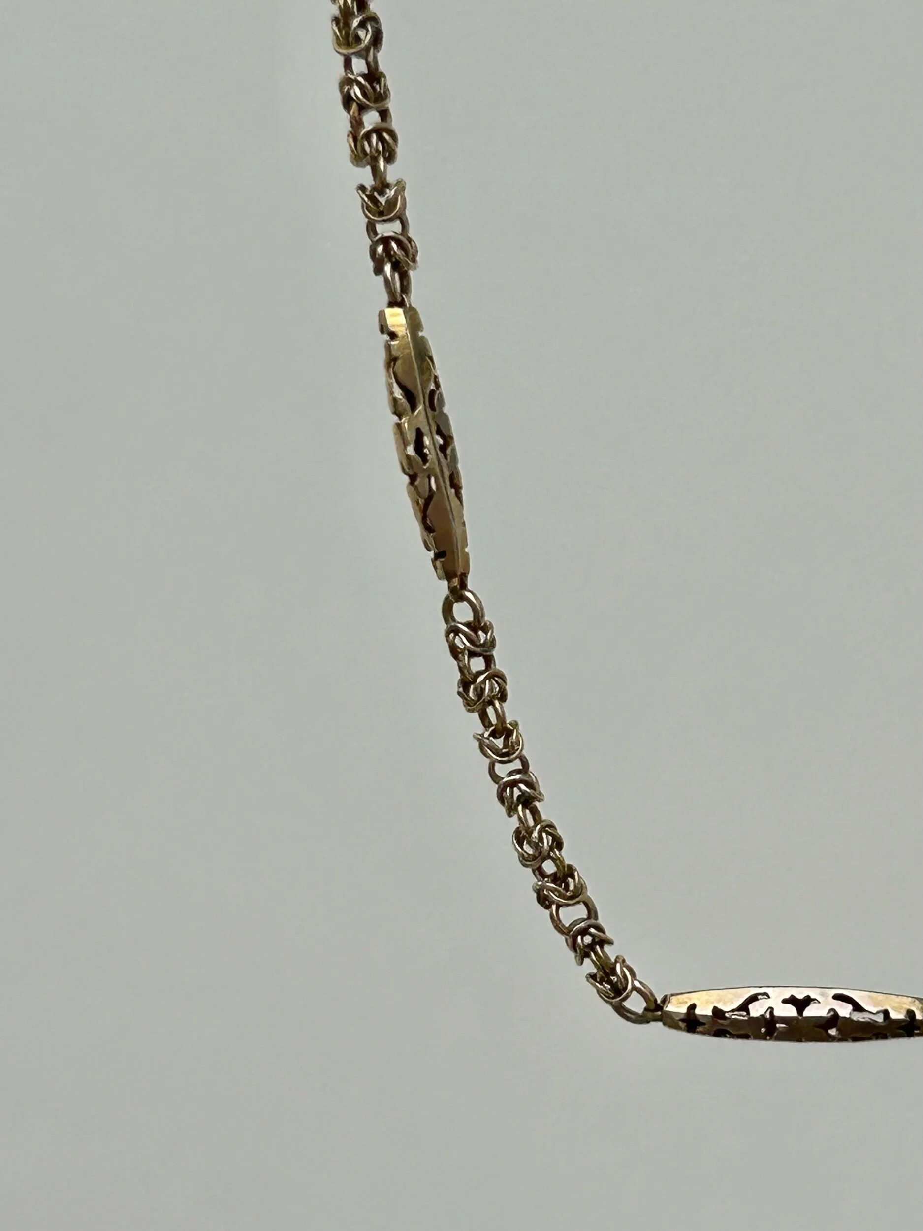 2546C205-88ED-409A-ACA2-7604BFE727BD