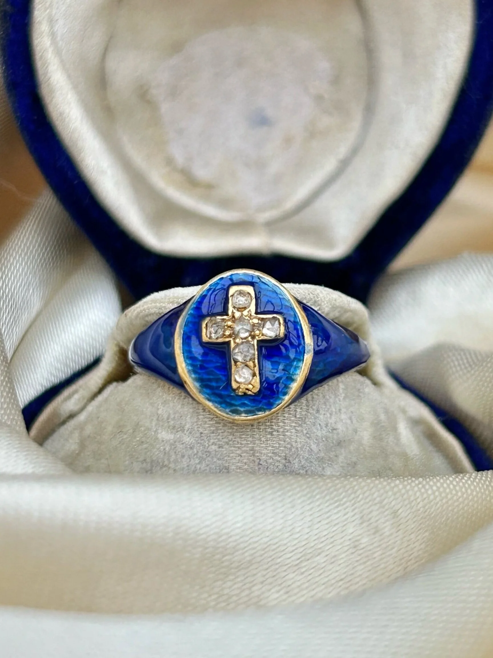 CFD22630-5243-4305-BE78-1D2F72A66A54