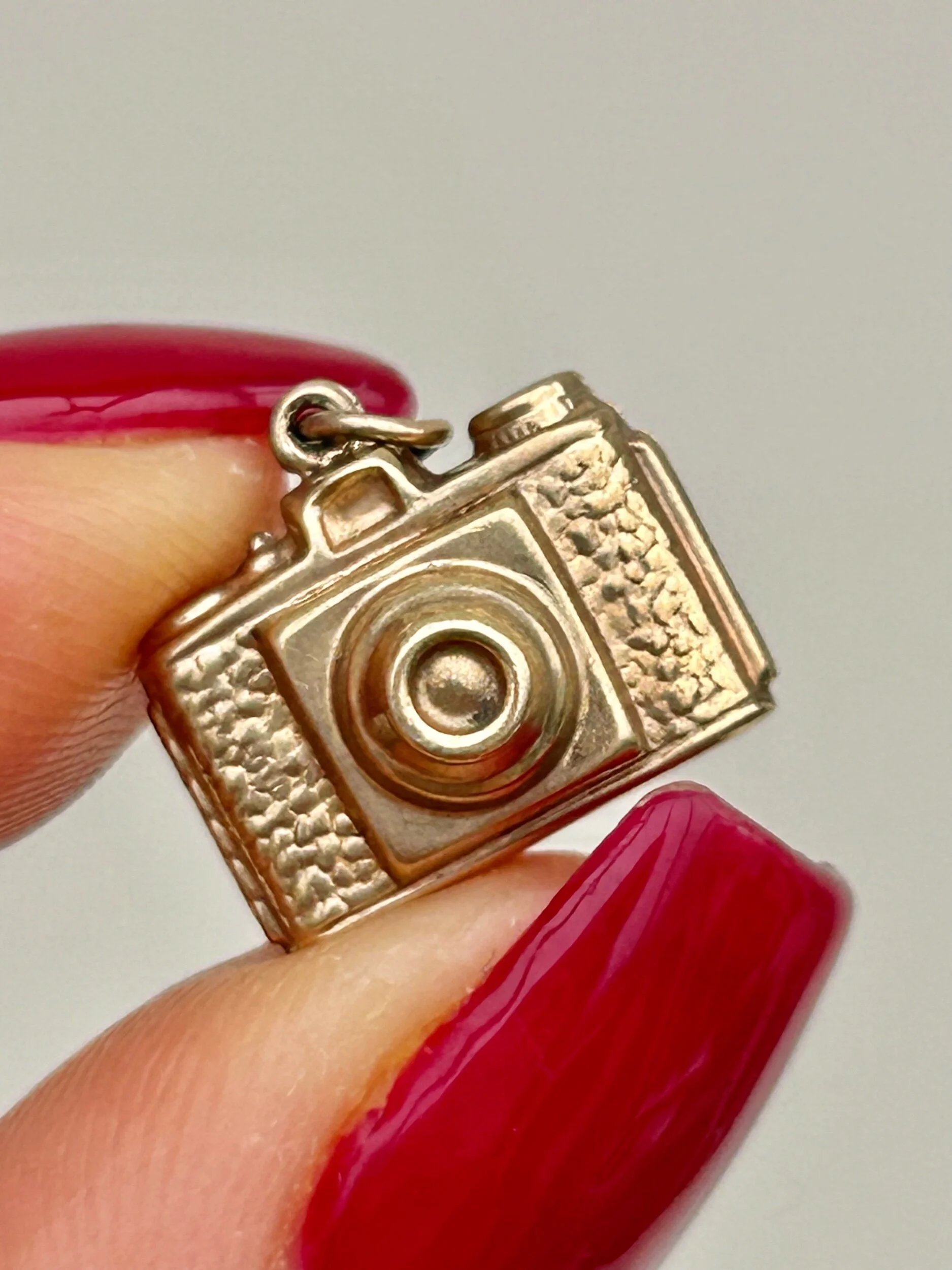 567C78A3-891E-40BF-AC5C-8995B8497901