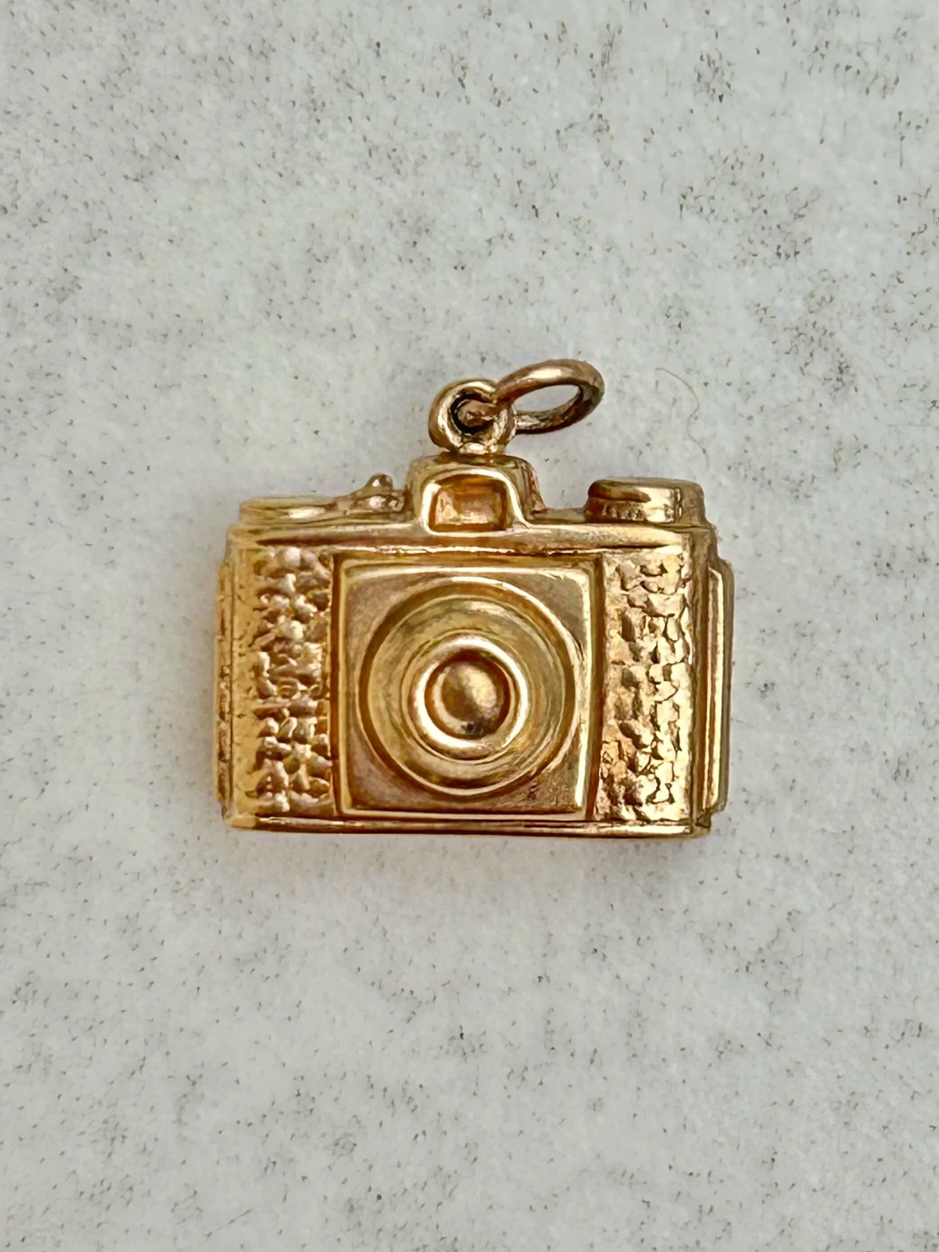 EB82E1B3-C1A4-4306-8E70-3C4B0C178DA7