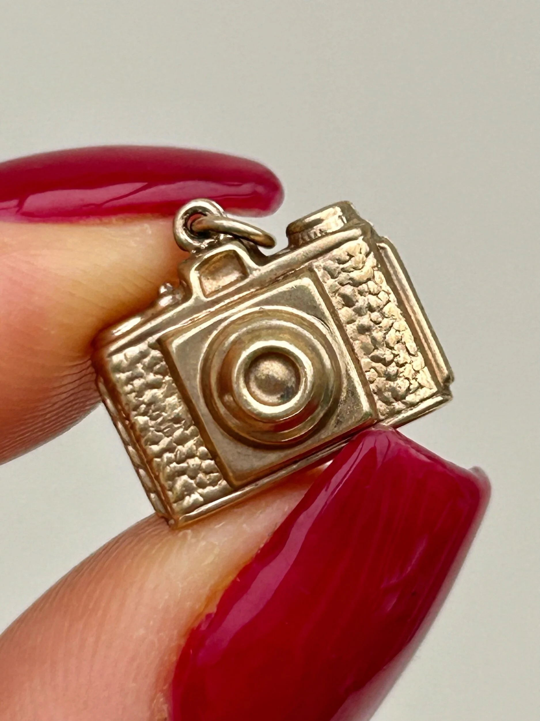 0F63C7C2-5981-46A6-A543-3D458D54C466