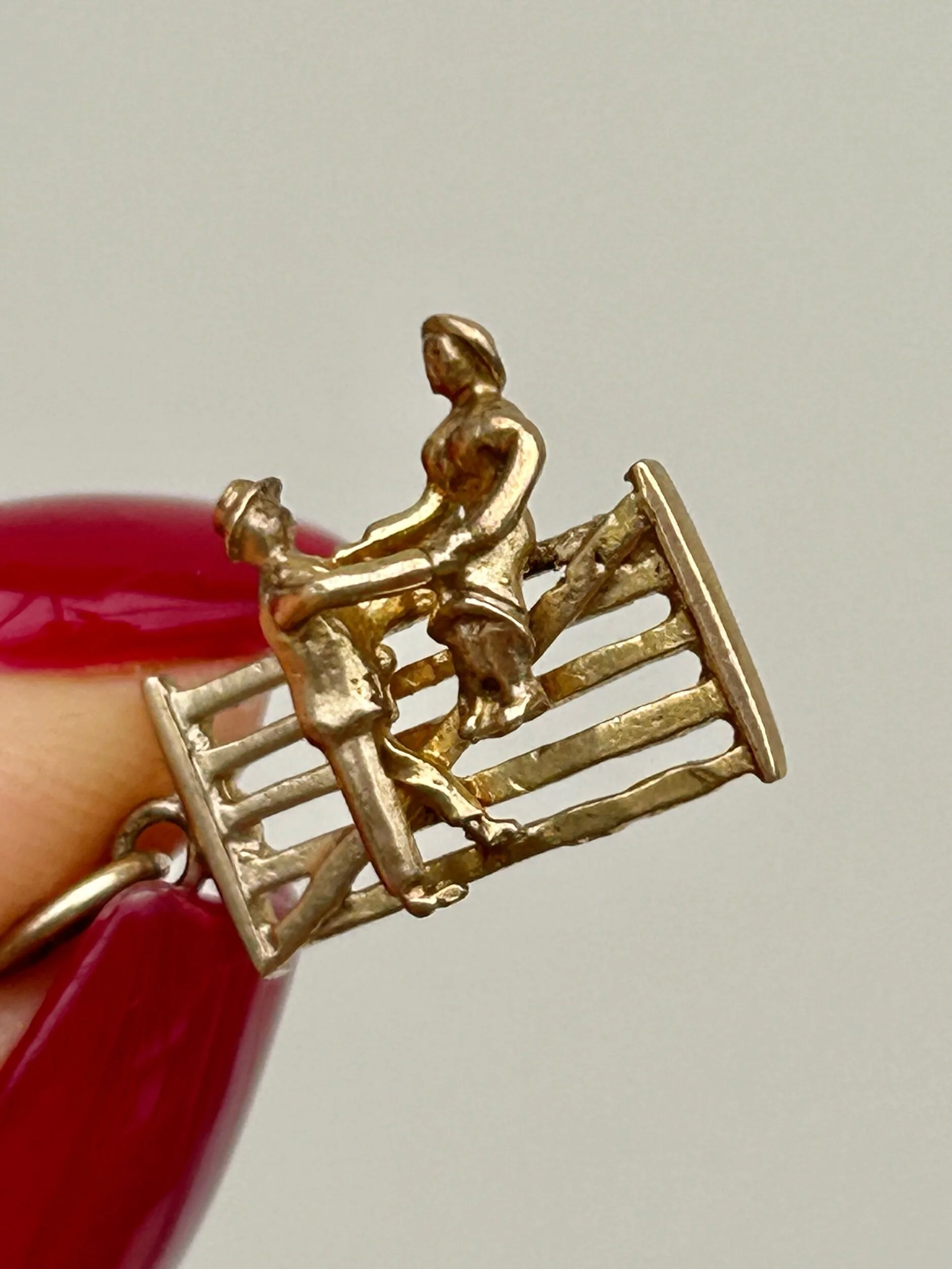 FC18218C-AD42-4331-9433-DD5FCA15A479