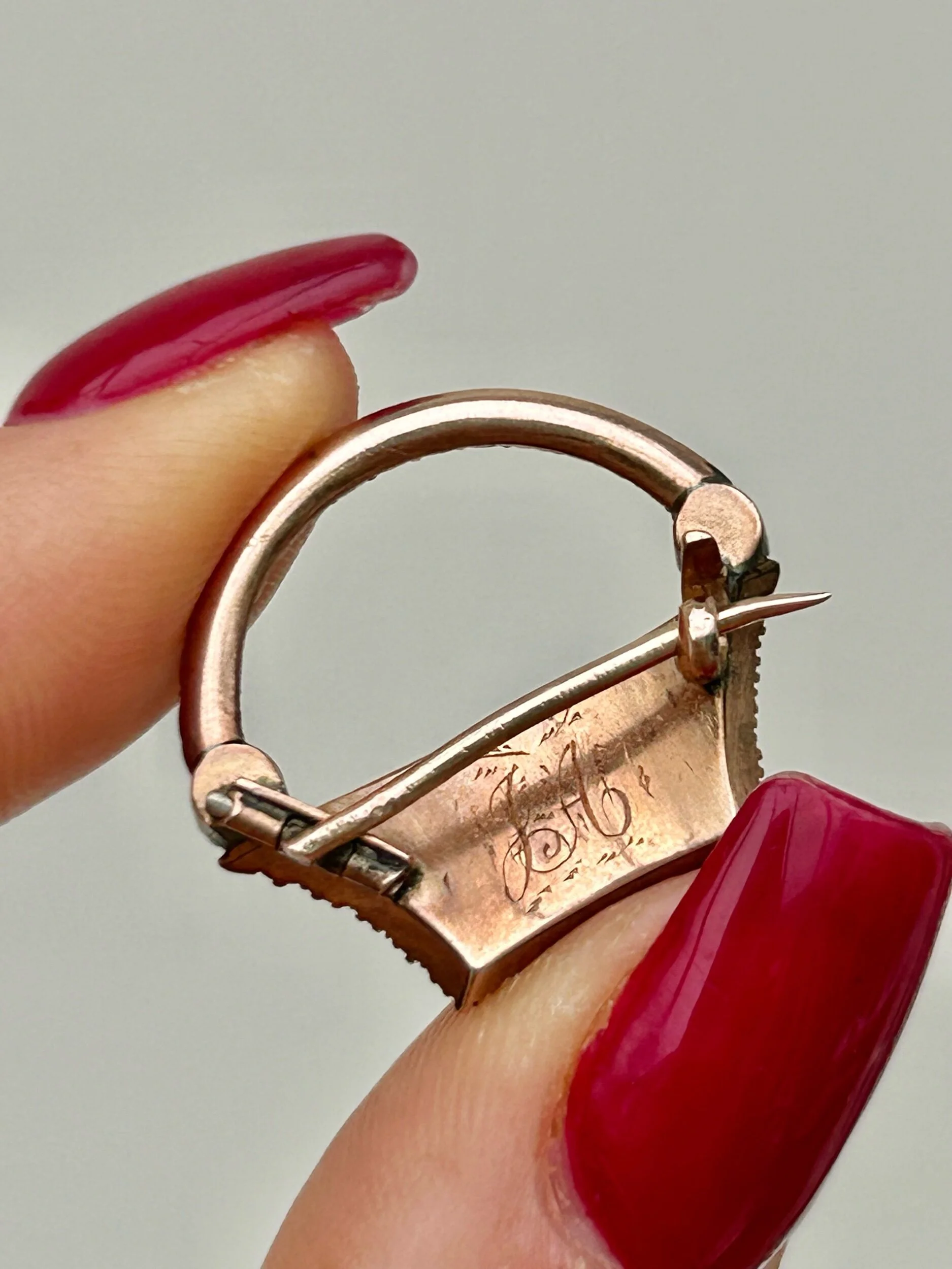 194F56CC-00CE-417F-90BA-1C4DECC229CC