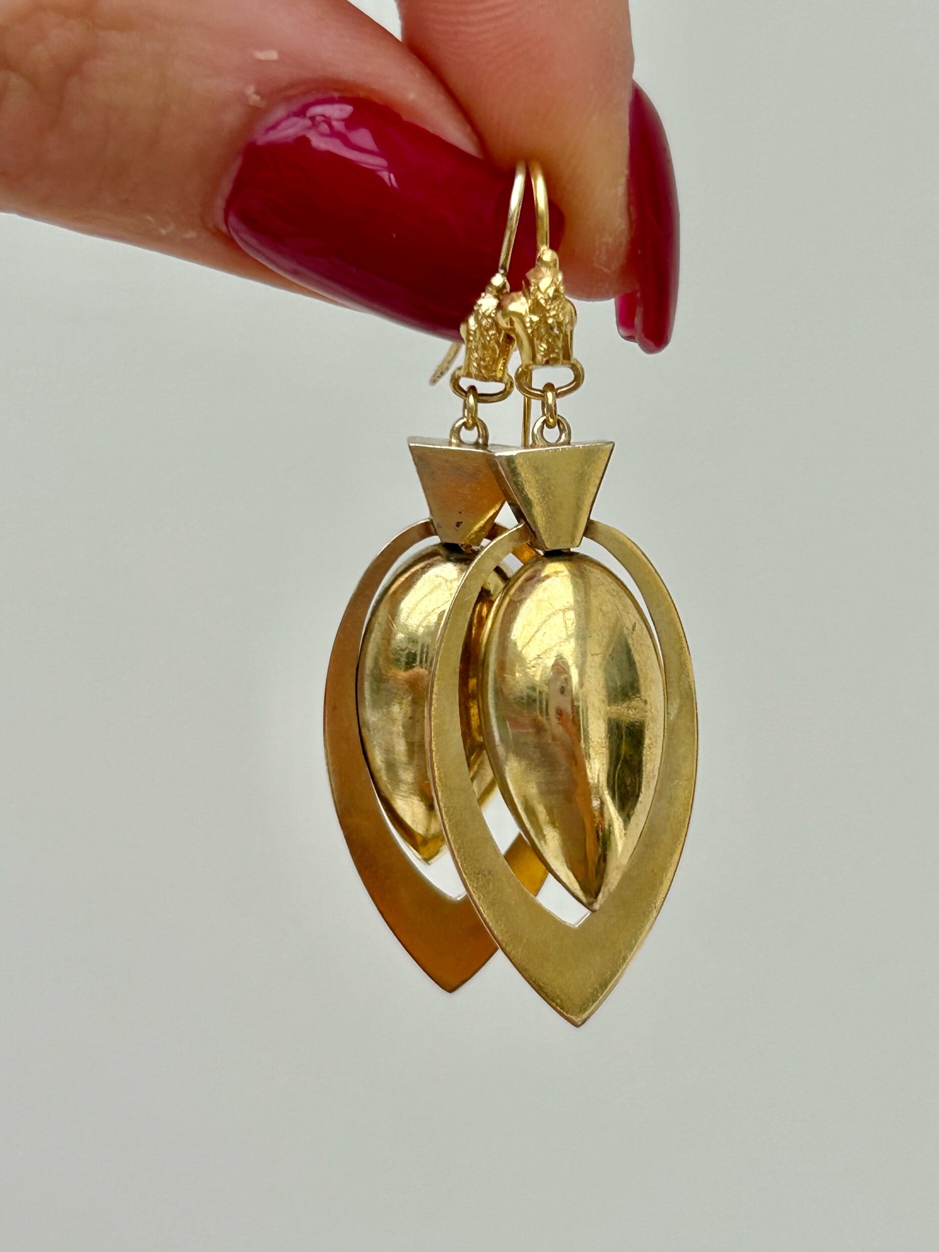 3CDFCFAD-676F-4456-9E94-34671A1FB45C