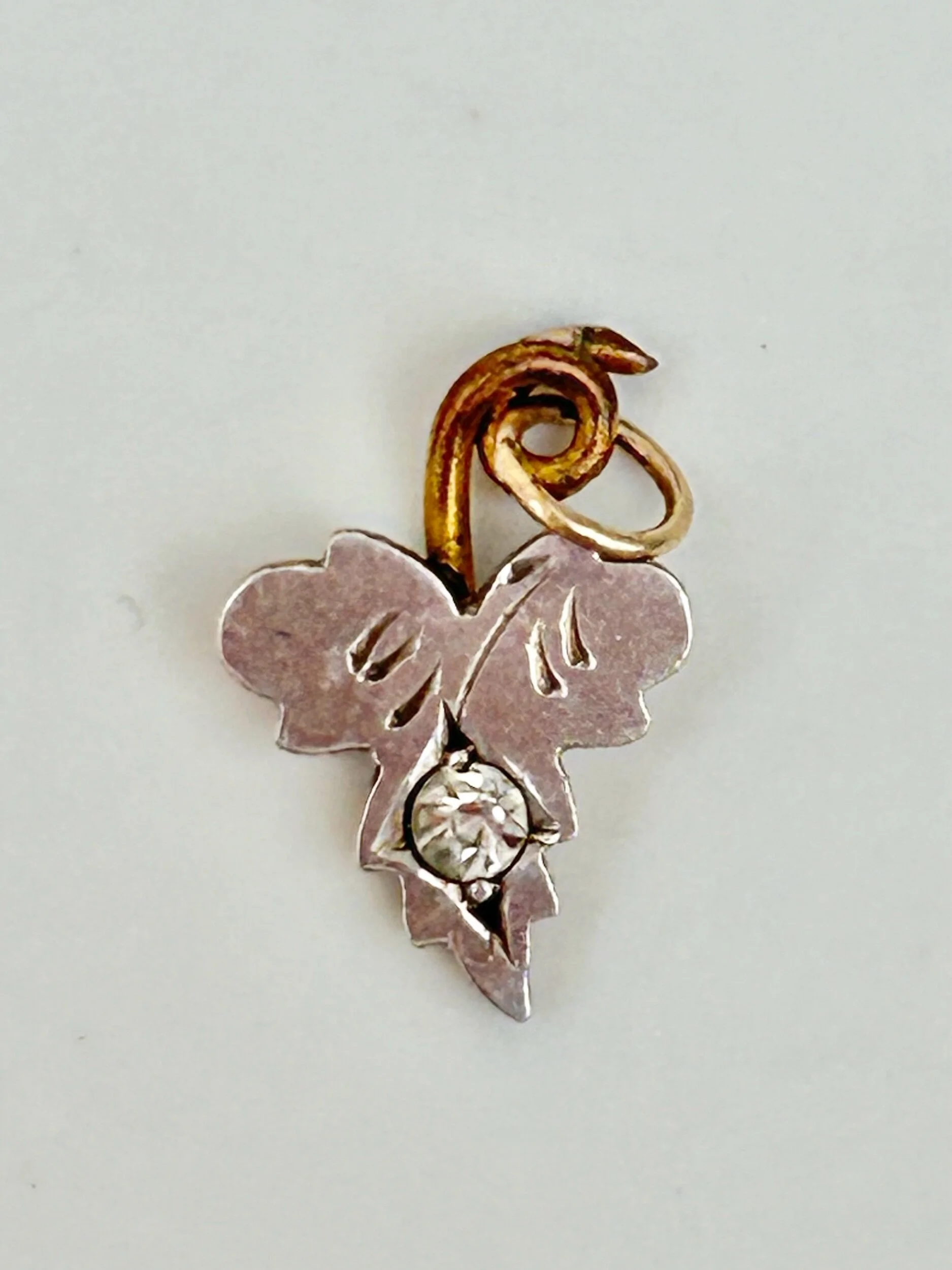 94D2296B-753D-4E31-B761-DA0EB09338AD