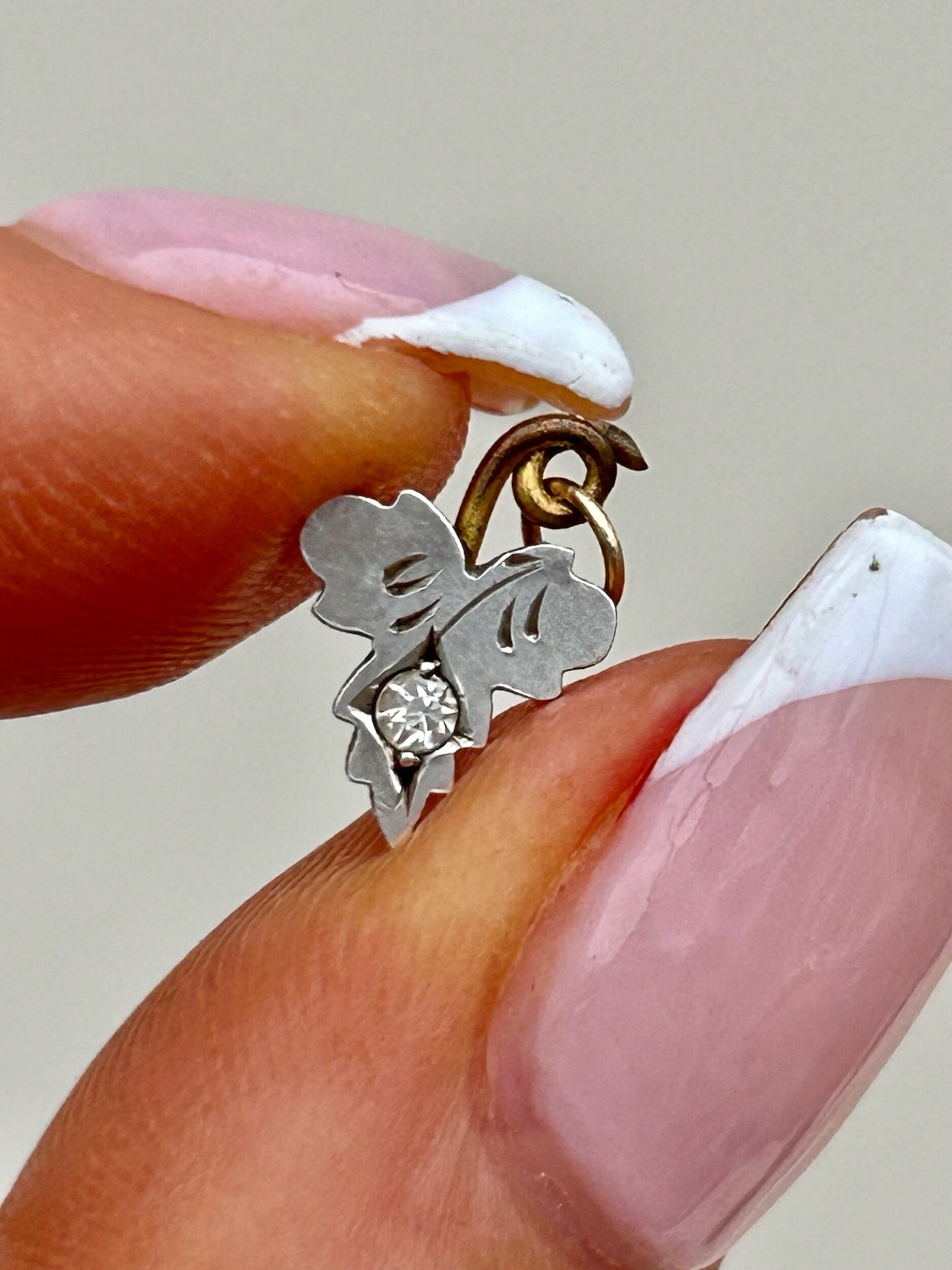 D1681DD6-ADC0-4D10-89A7-94A202B445D0