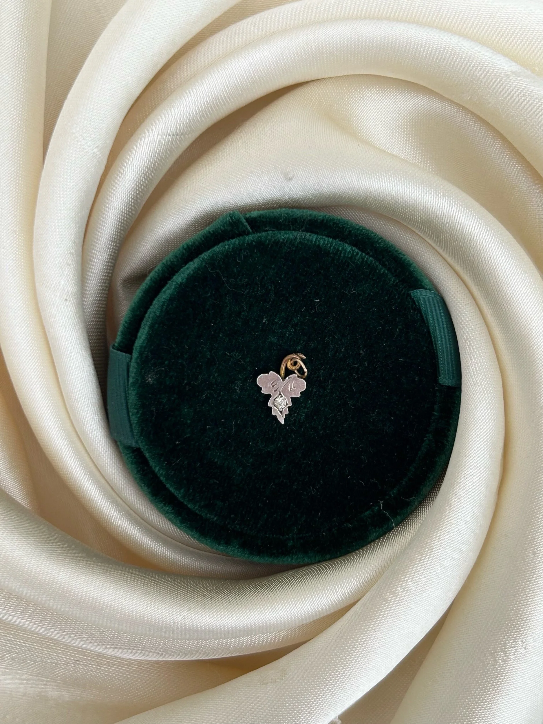 9C618E70-398E-4DC9-AD51-06177A540CB9