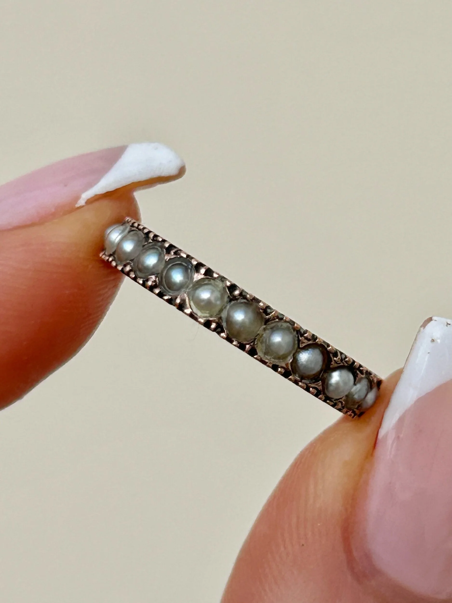 7E4639C0-6AF7-434B-B752-EDB8E1FD800D