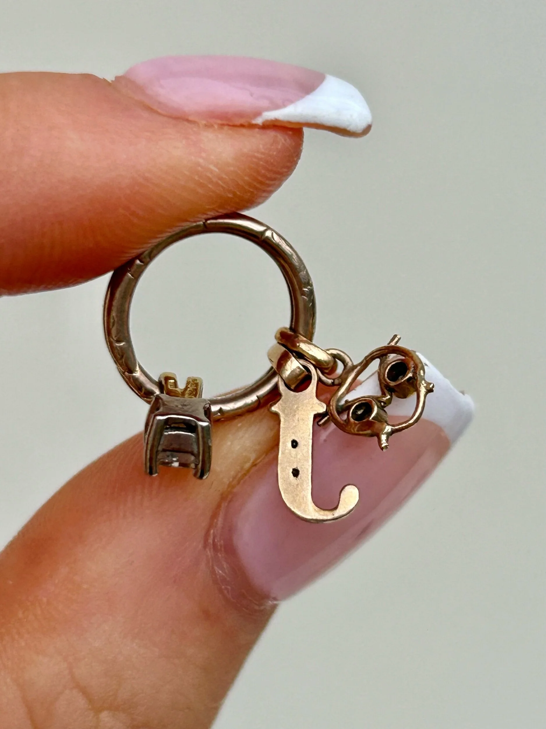 247834A3-00D0-4FEA-B976-A2F9DD5795DD