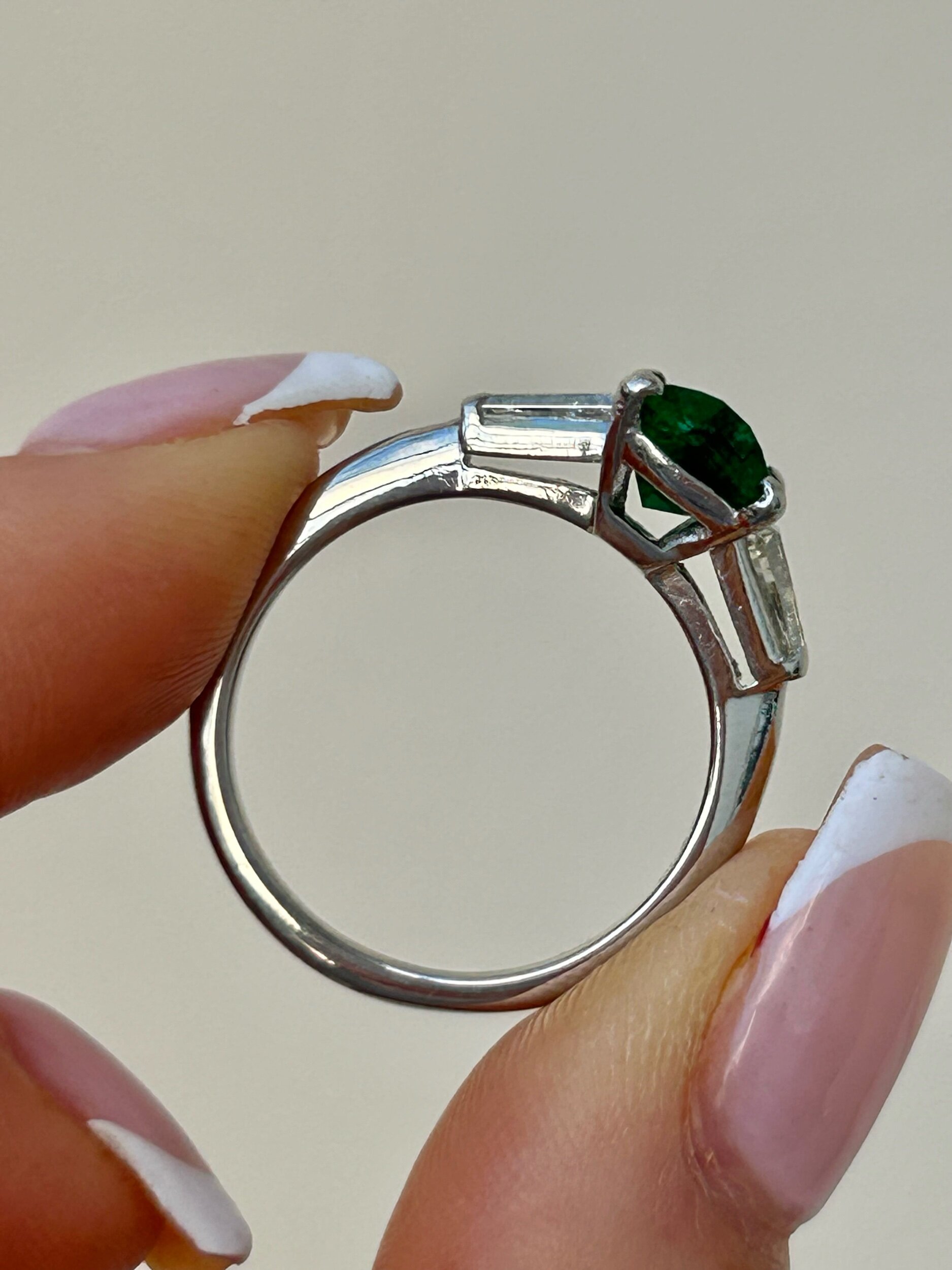 FAAD04C9-1AB0-4EF2-86CE-1EE384238370