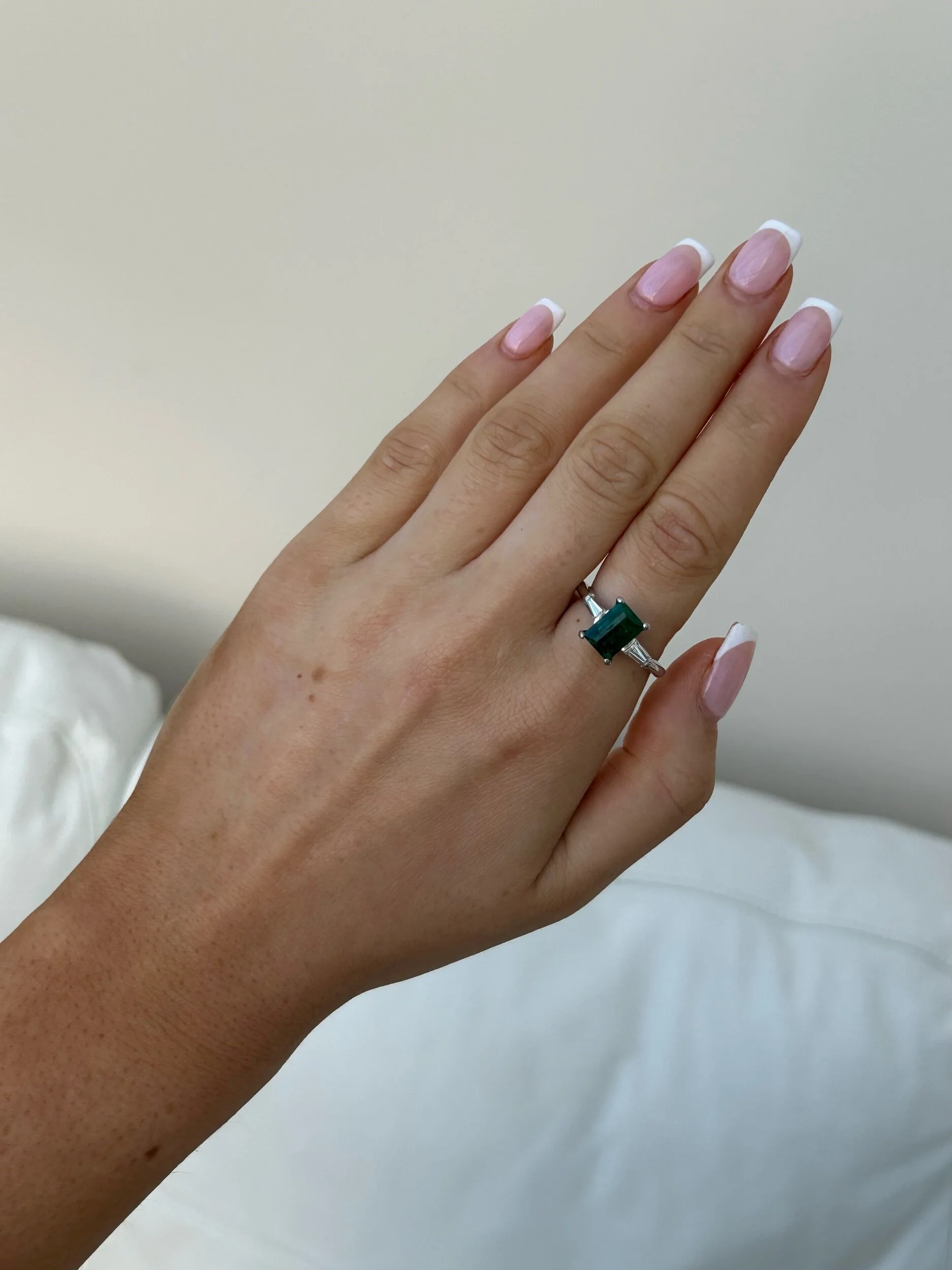 2F1A1271-98EC-4A1A-B0B1-2CEA69683D96