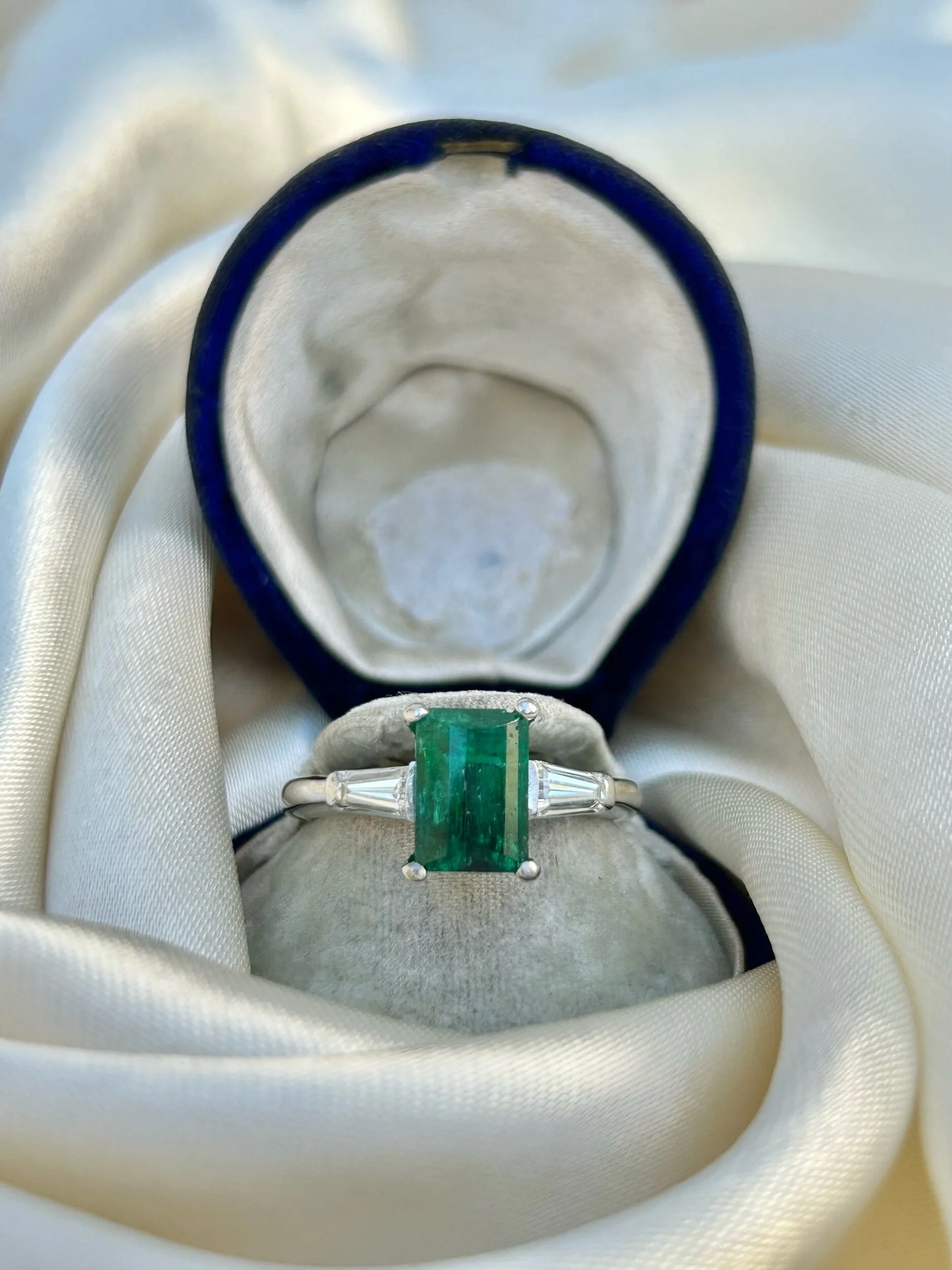 E4BD5ECD-7C27-4971-8FA4-6AFAAFDE4825