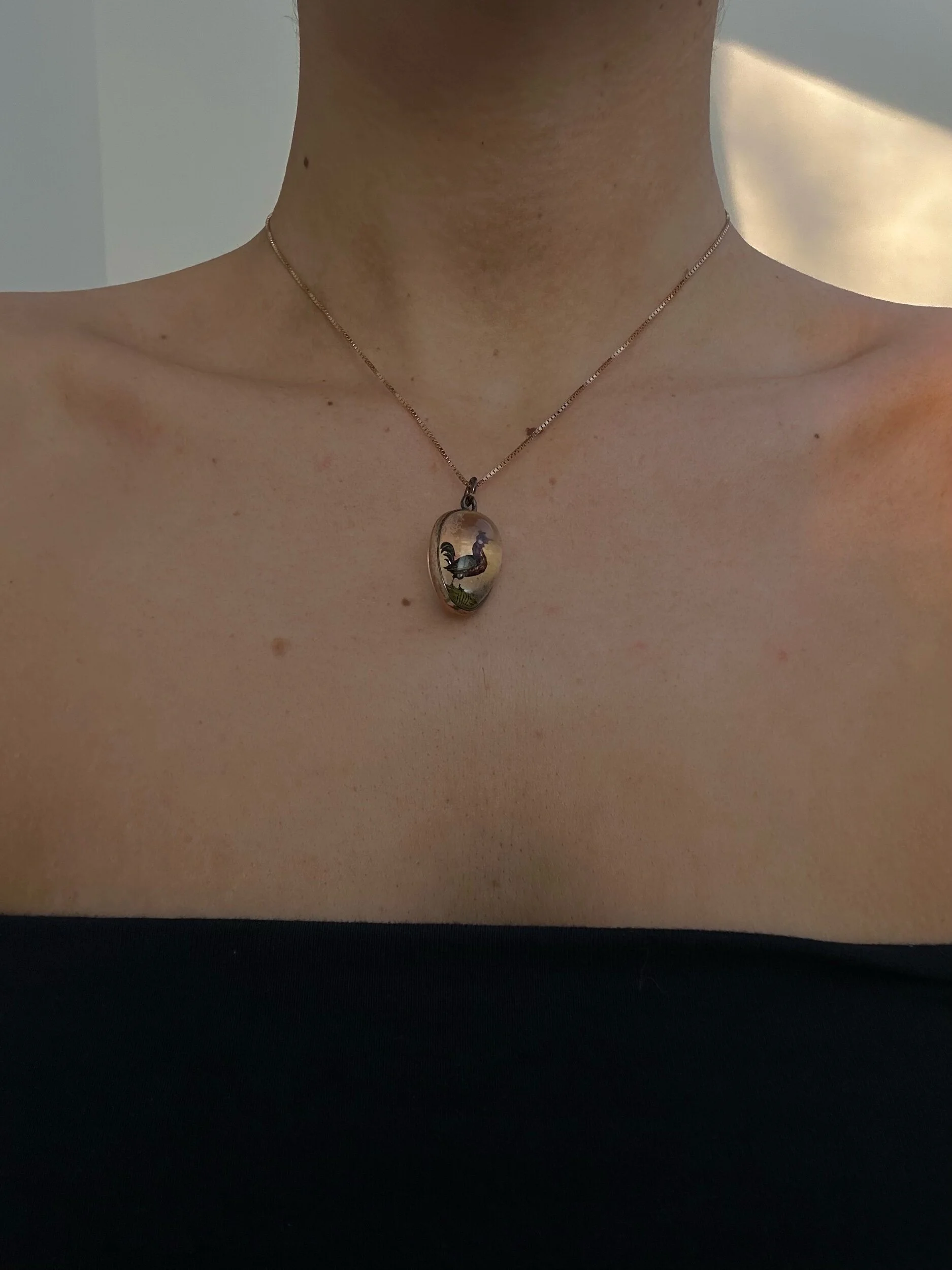 F61DC778-FFFF-472A-8A76-9E8F61933C80