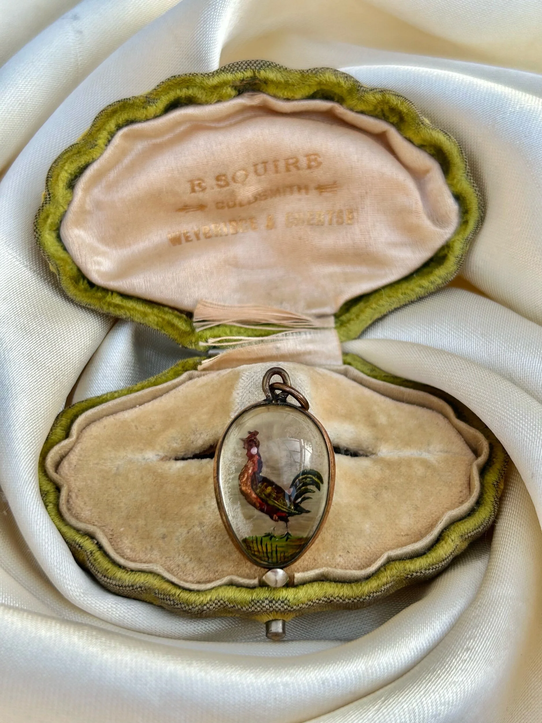 F1EF94D9-99E4-419F-9EC7-FF0CE3E31F2A