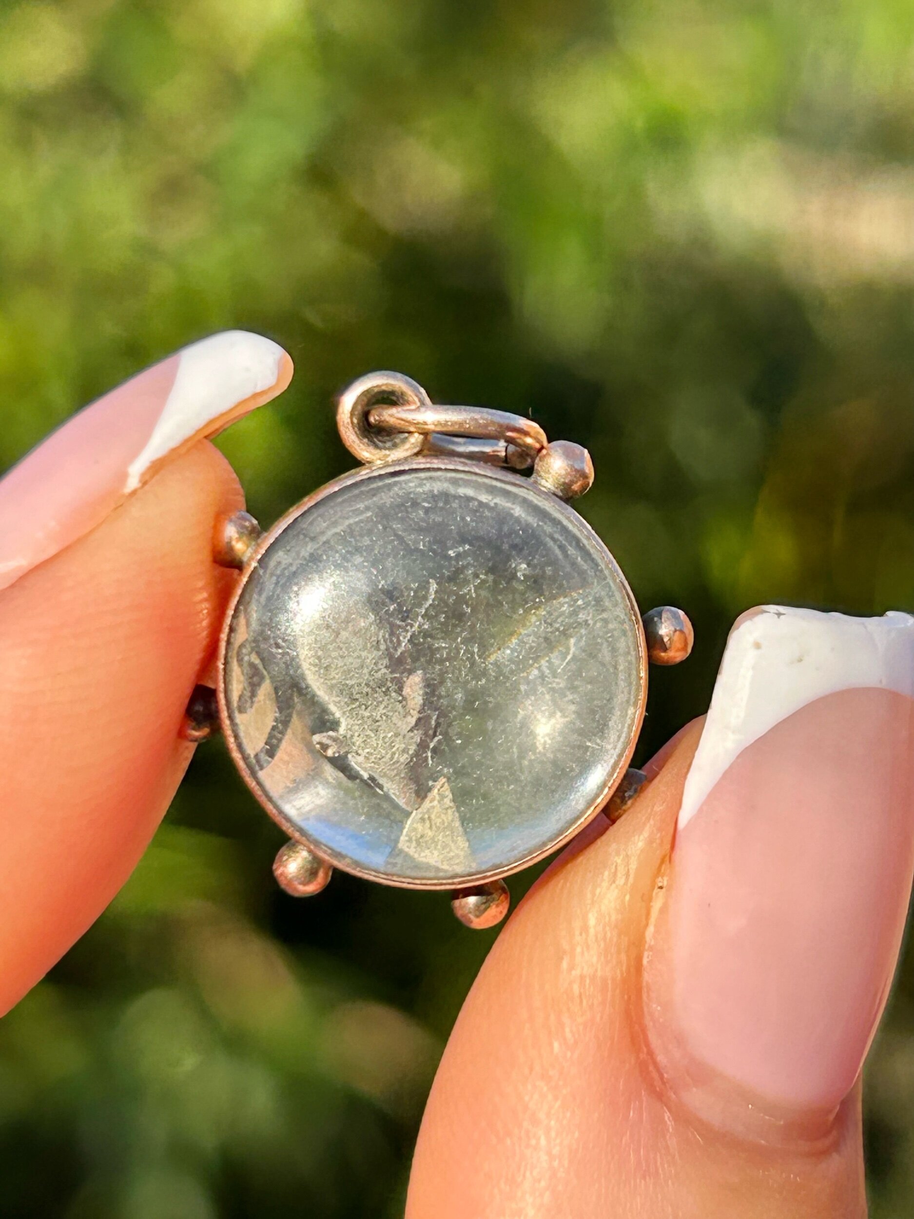 F8AD92E0-3FAC-4954-AC66-A0CBFD7A11E7