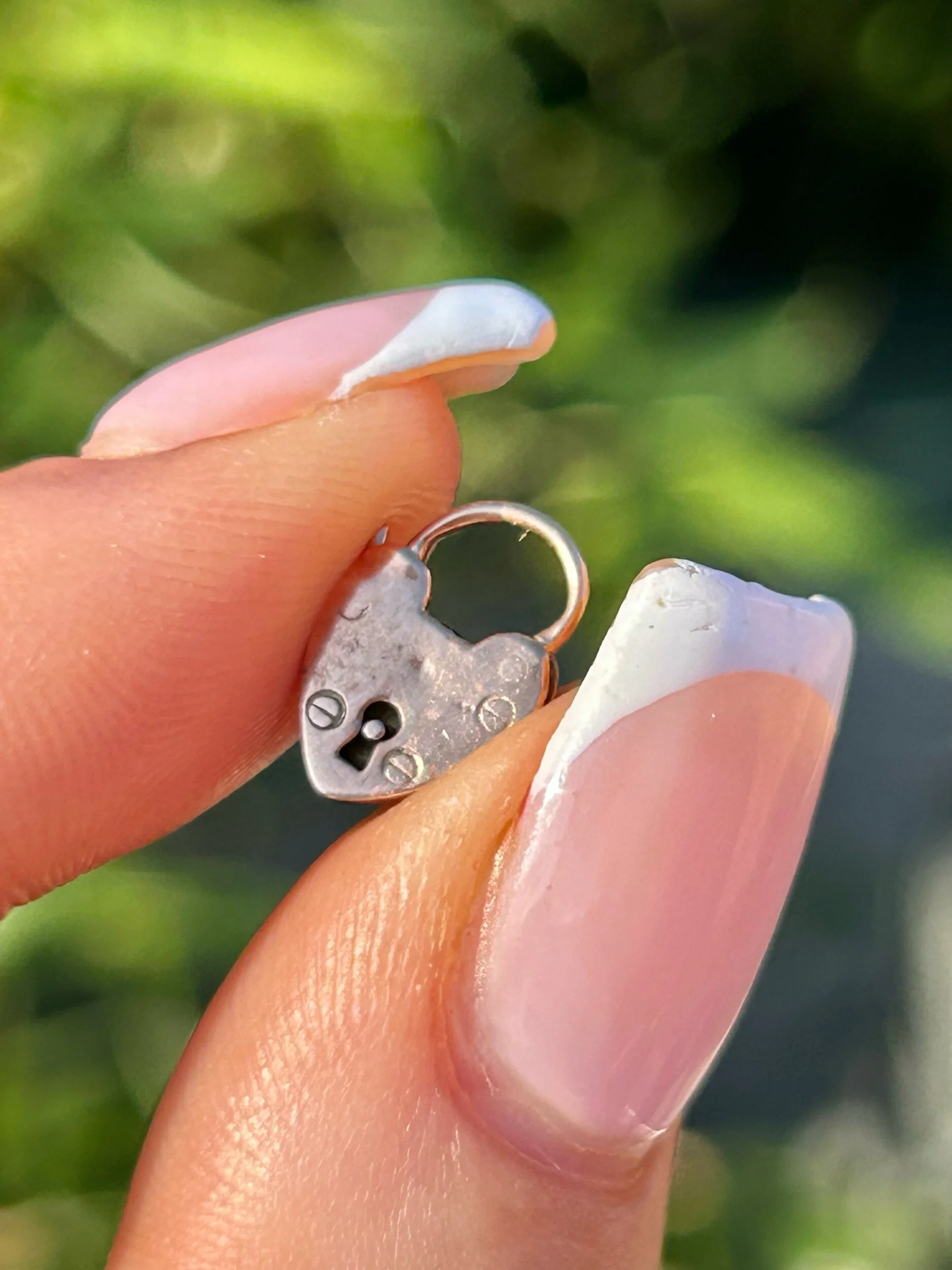 84A35434-A705-4660-A72C-BD2874FB5E58