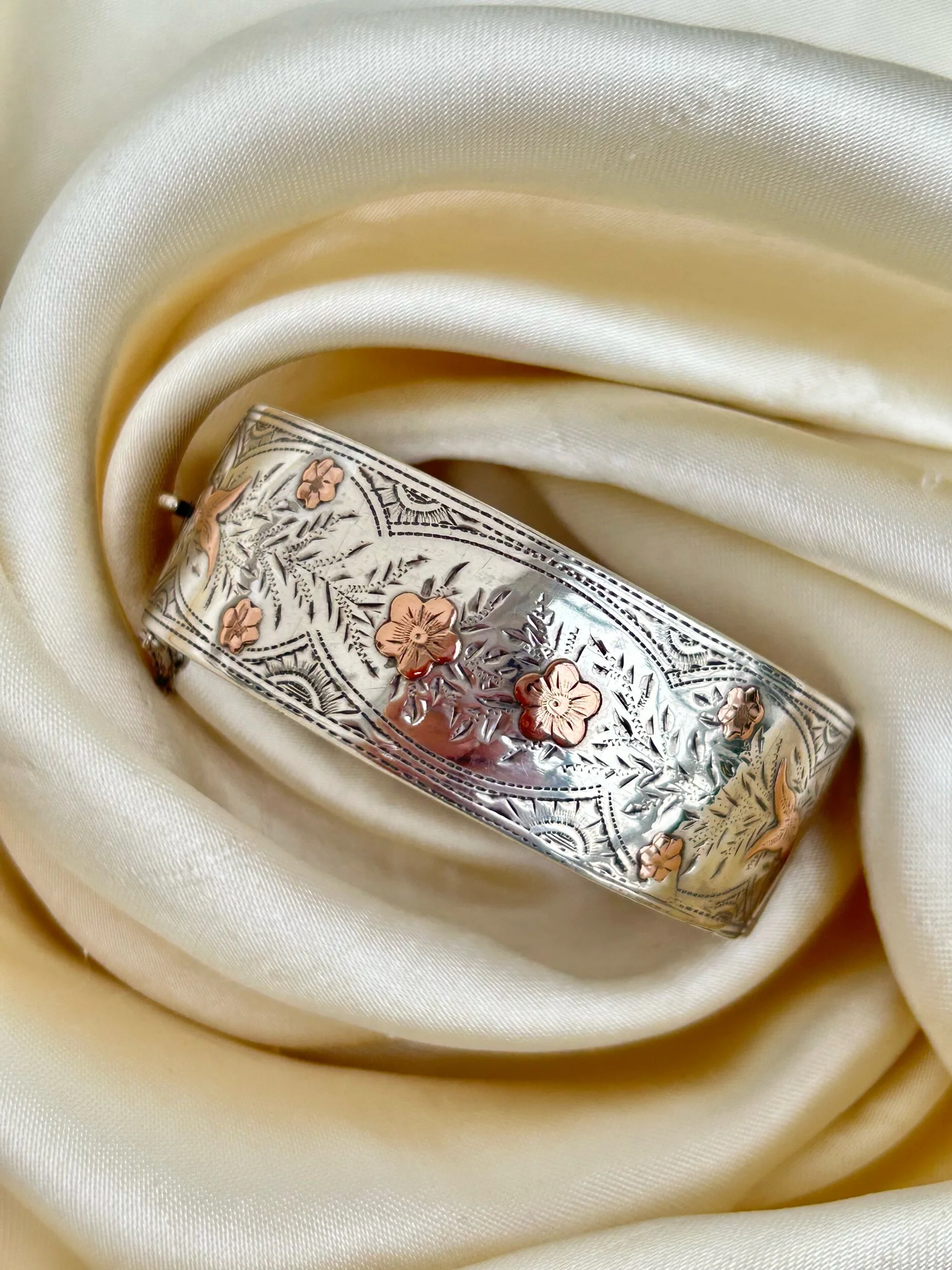 53C81D8C-4275-4529-B6FC-79E4724D7C4C