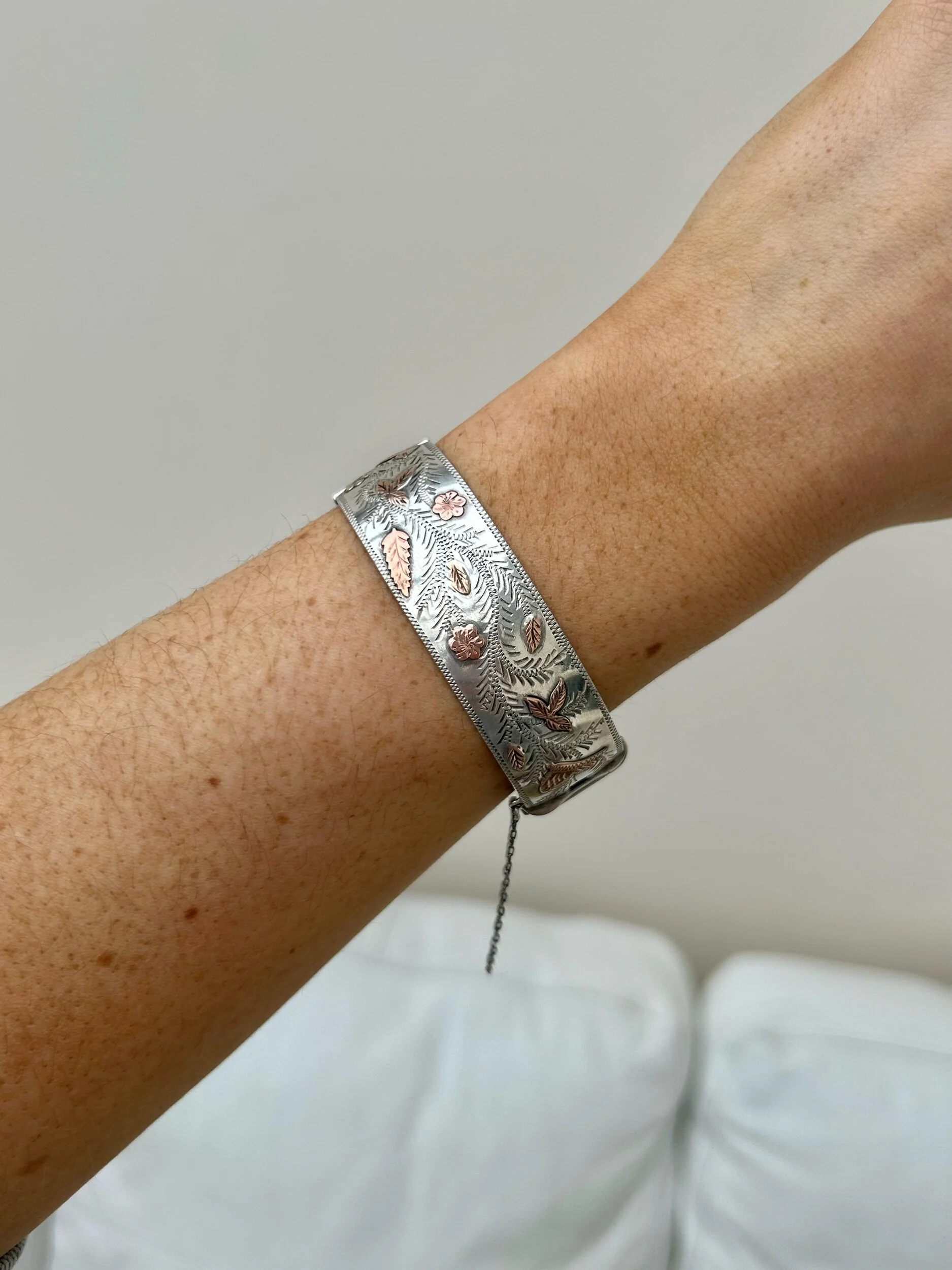 8EDD3E4D-9AB2-49C8-99E2-3ED4079C6C28