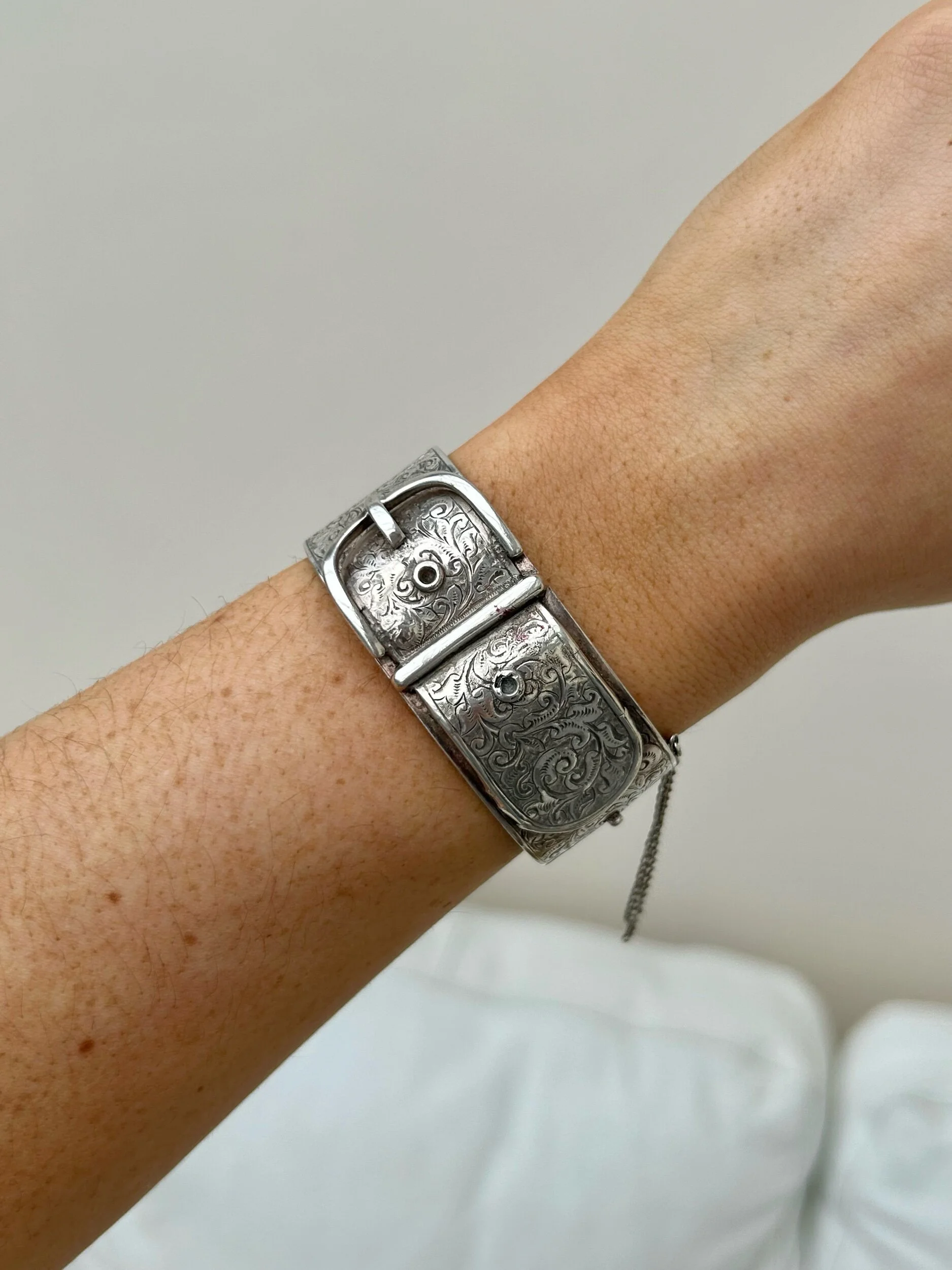 D18FBDDE-487A-4D65-BBE5-6FBCE6E87506