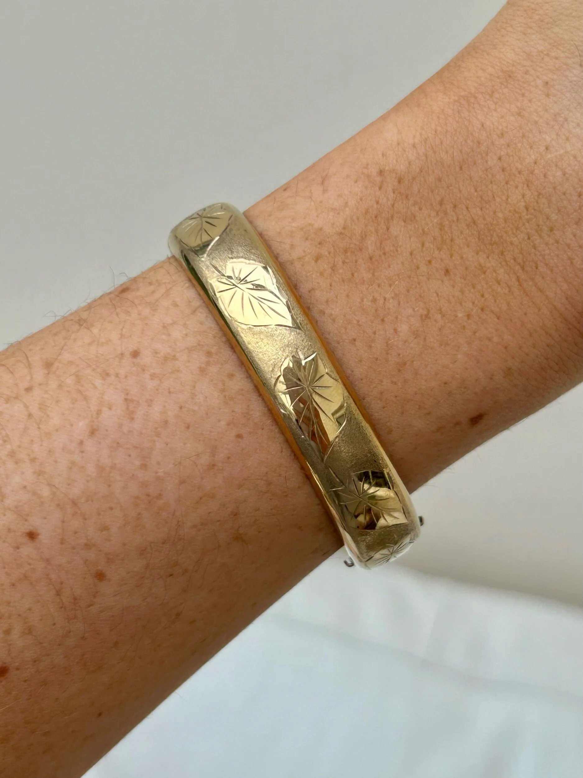 A88FD13A-45D3-4C38-88E7-A7C4B3328F3E