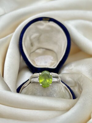Vintage Peridot and Diamond Ring in Platinum — Gembank1973 Vintage Peridot and Diamond Ring in Platinum — Gembank1973