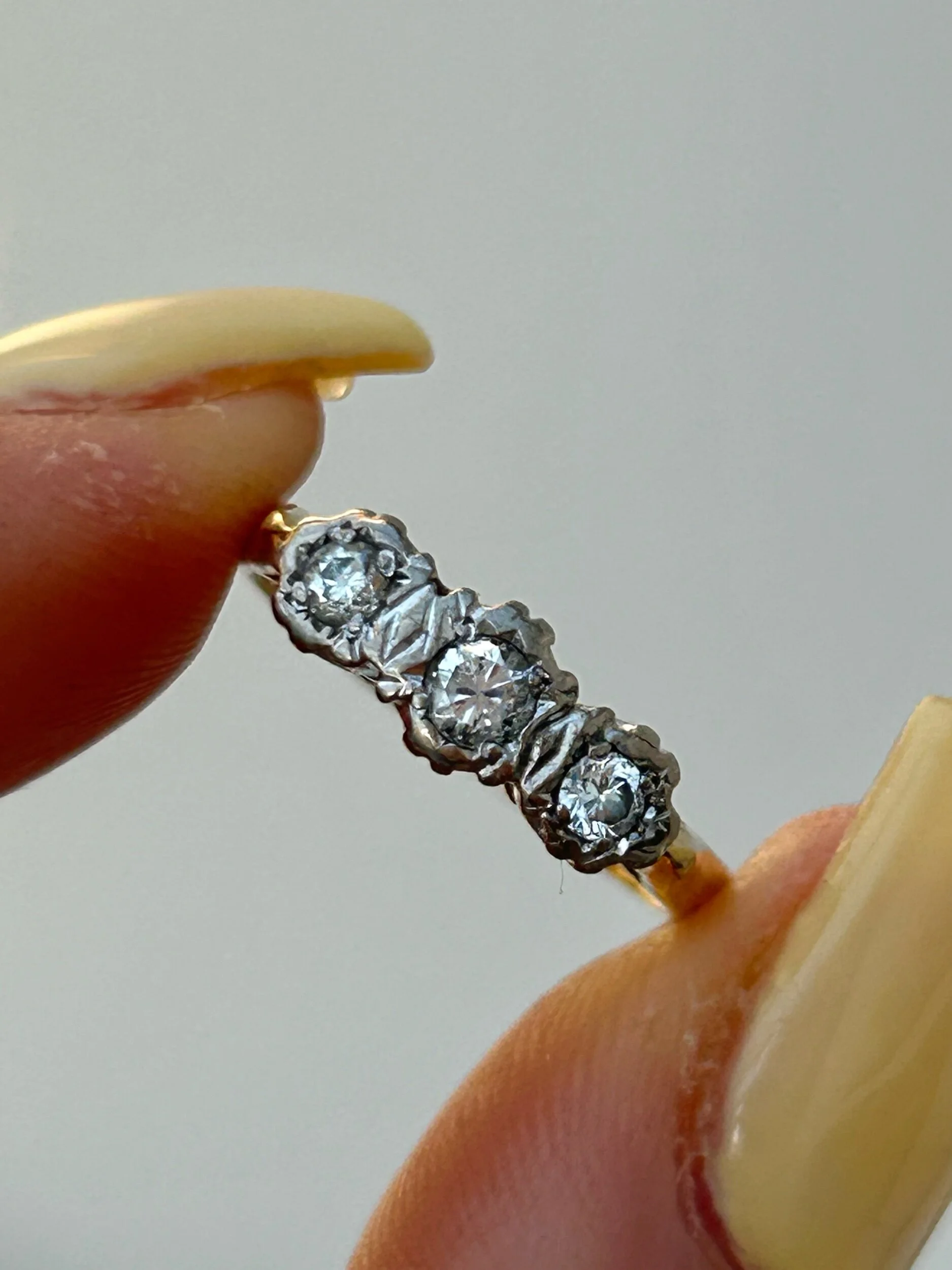 A0D792DA-DC8E-4879-AE73-0CF55CA11D18