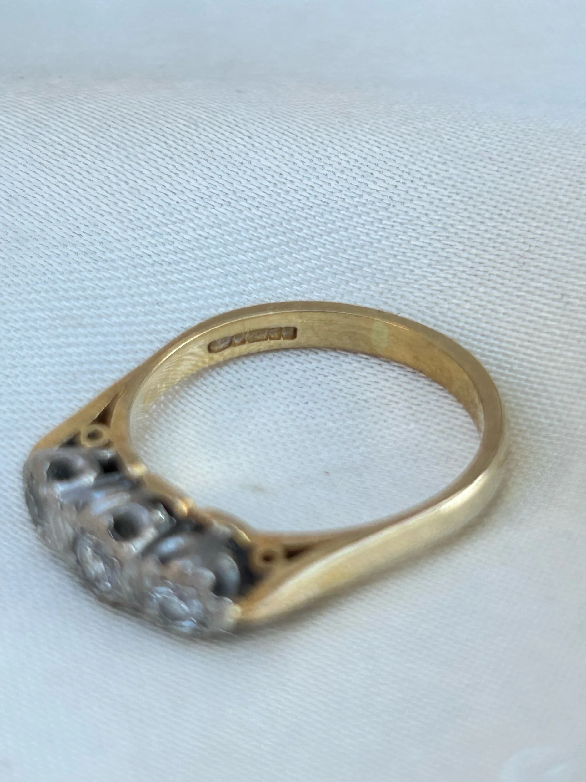 4842F785-B7EA-406F-AF87-A522FCFEAC16