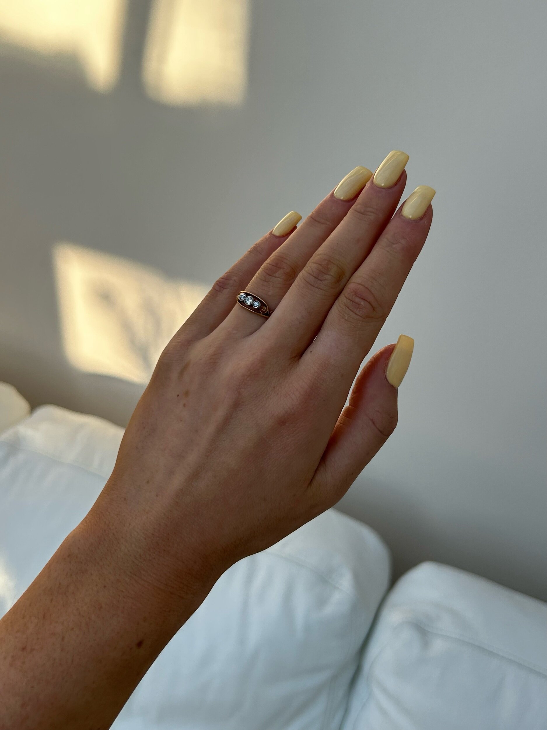 CAF7663F-4849-42AA-A002-8DEFCE9DA1A8