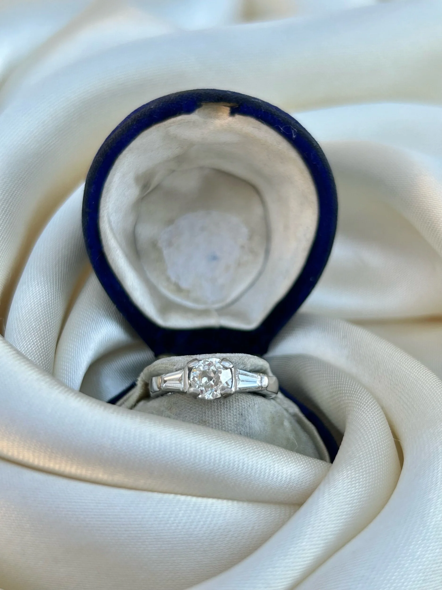 22EE8686-CB5D-48F3-9456-4AA0A46D226F