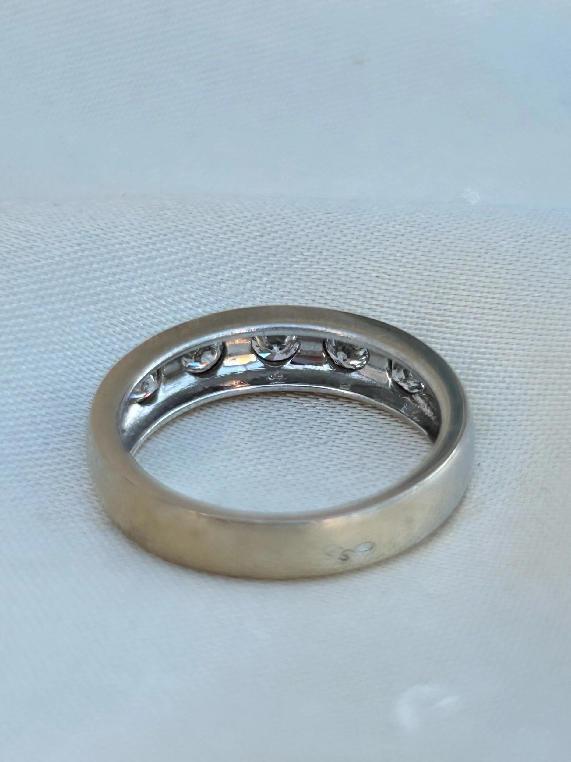 0A87E8AD-235E-4AF0-9440-6E6883CCA526