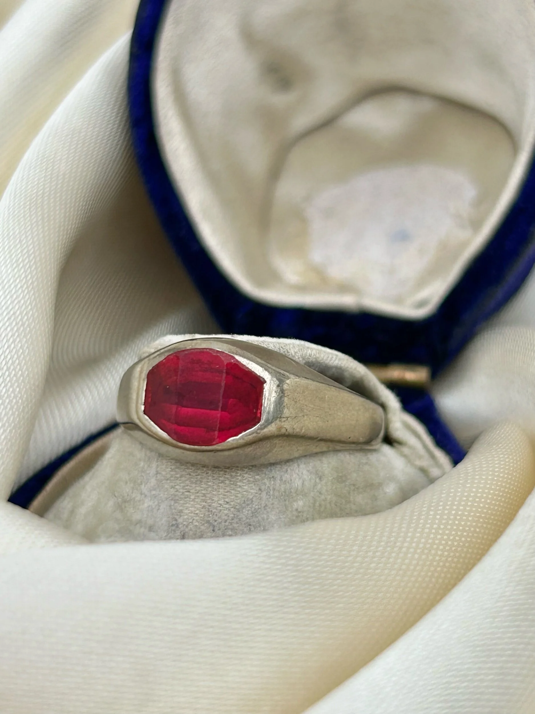 A5CDE29E-1D96-4DF8-8D09-694E6A7A3C63