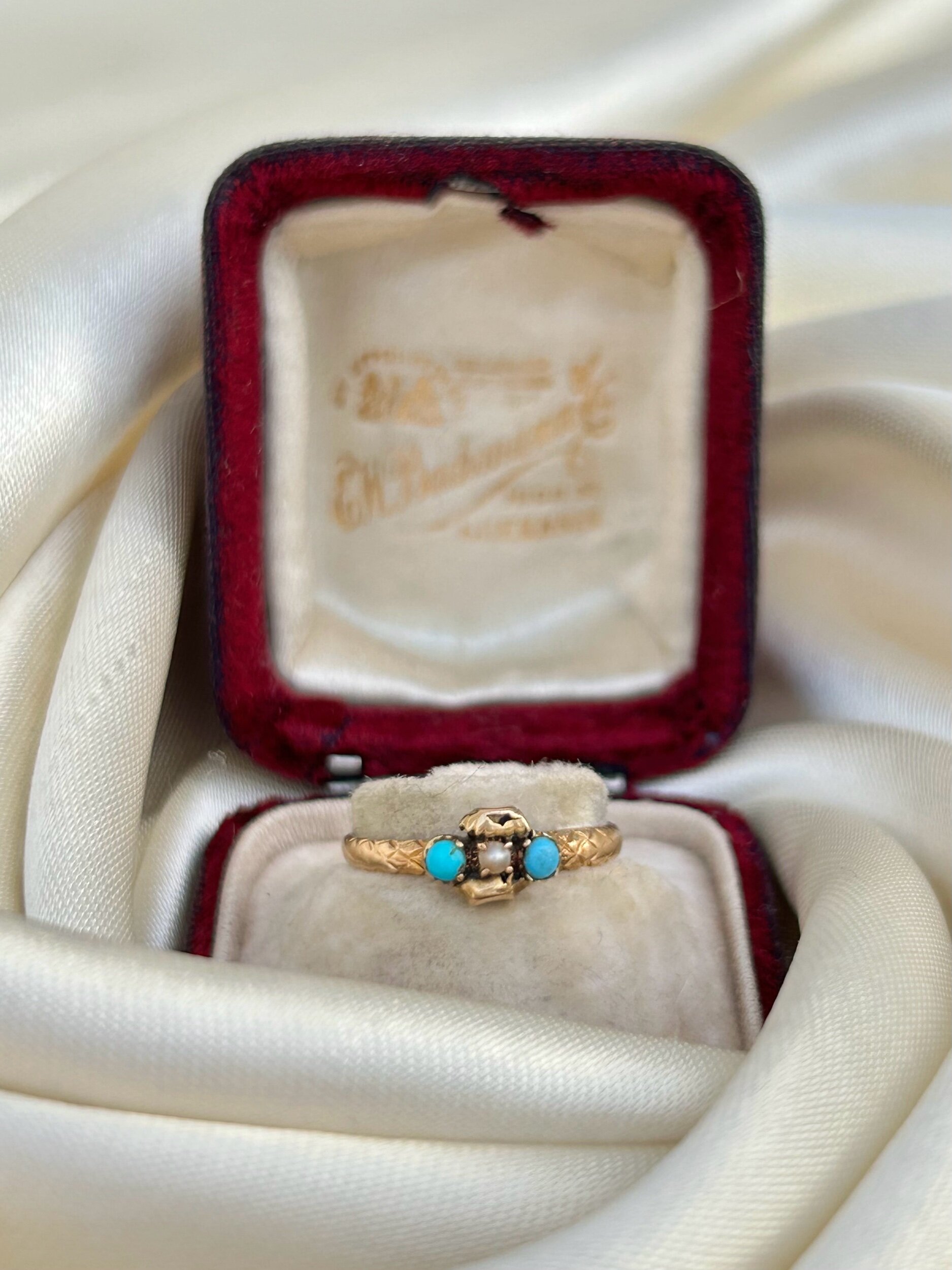 95756604-188F-4C5A-A98D-7C6AC3951CFE