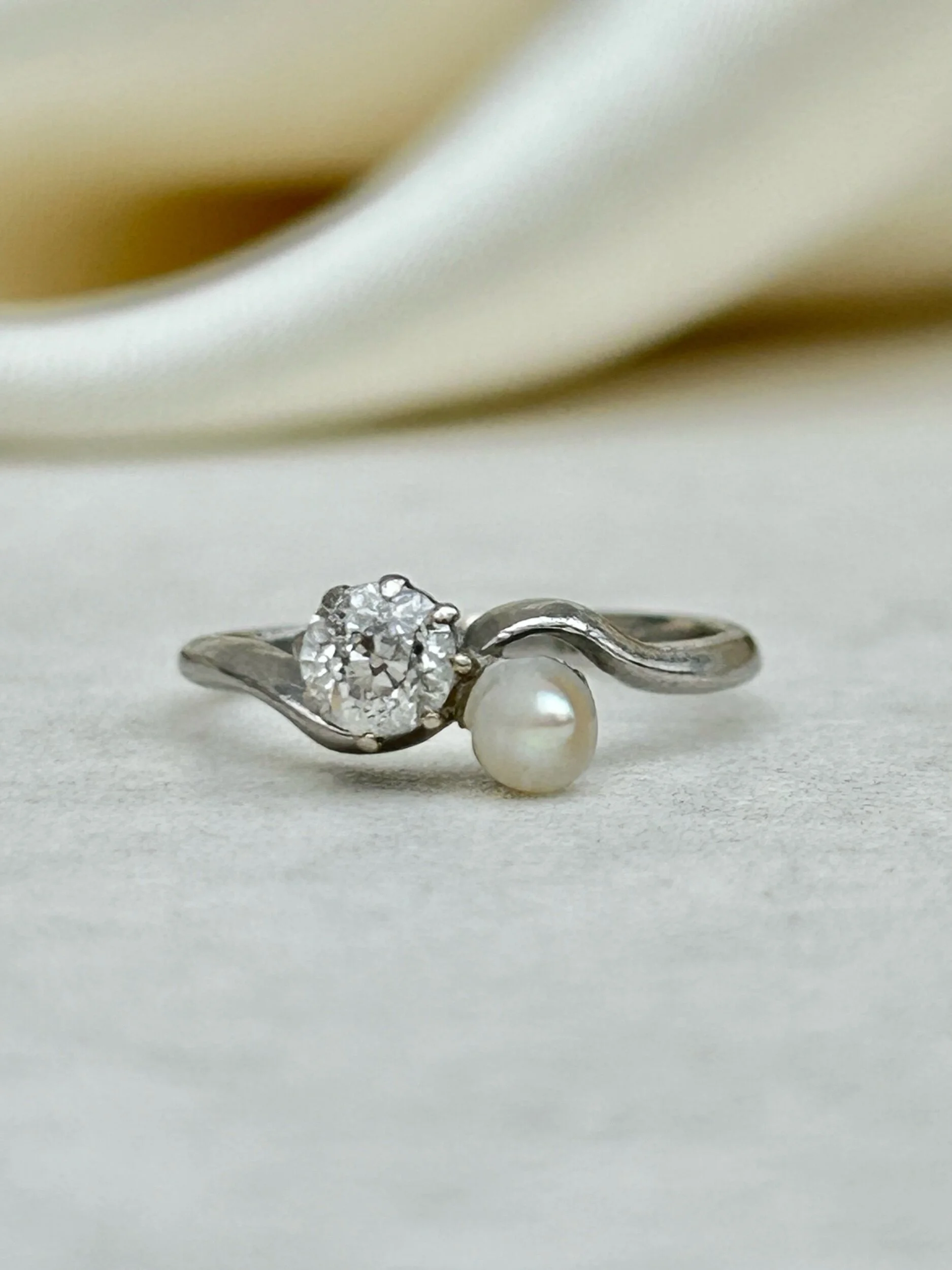 EFCE53F0-2B90-4B29-8714-918ABF63333E