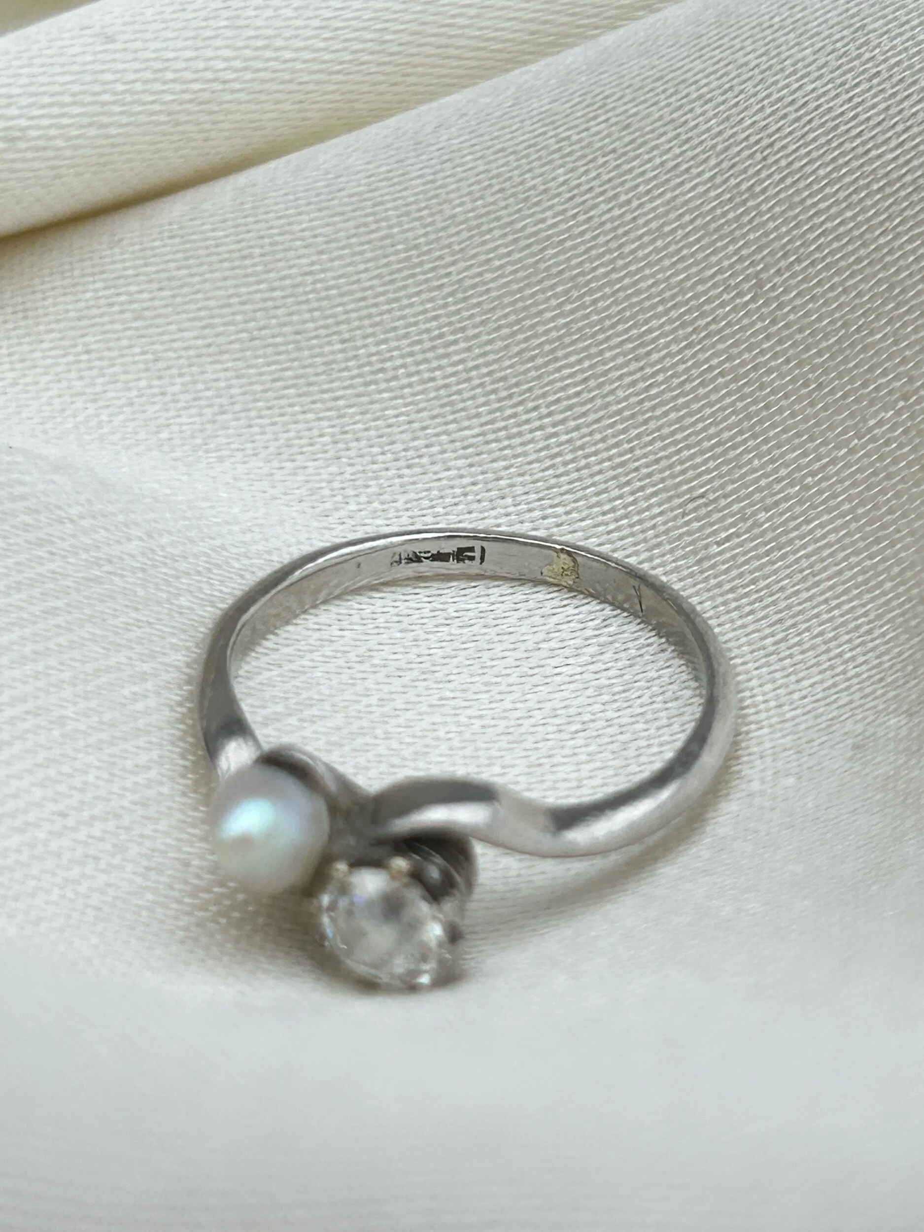 1CCA351D-BADA-4137-B2A4-2323092C388A