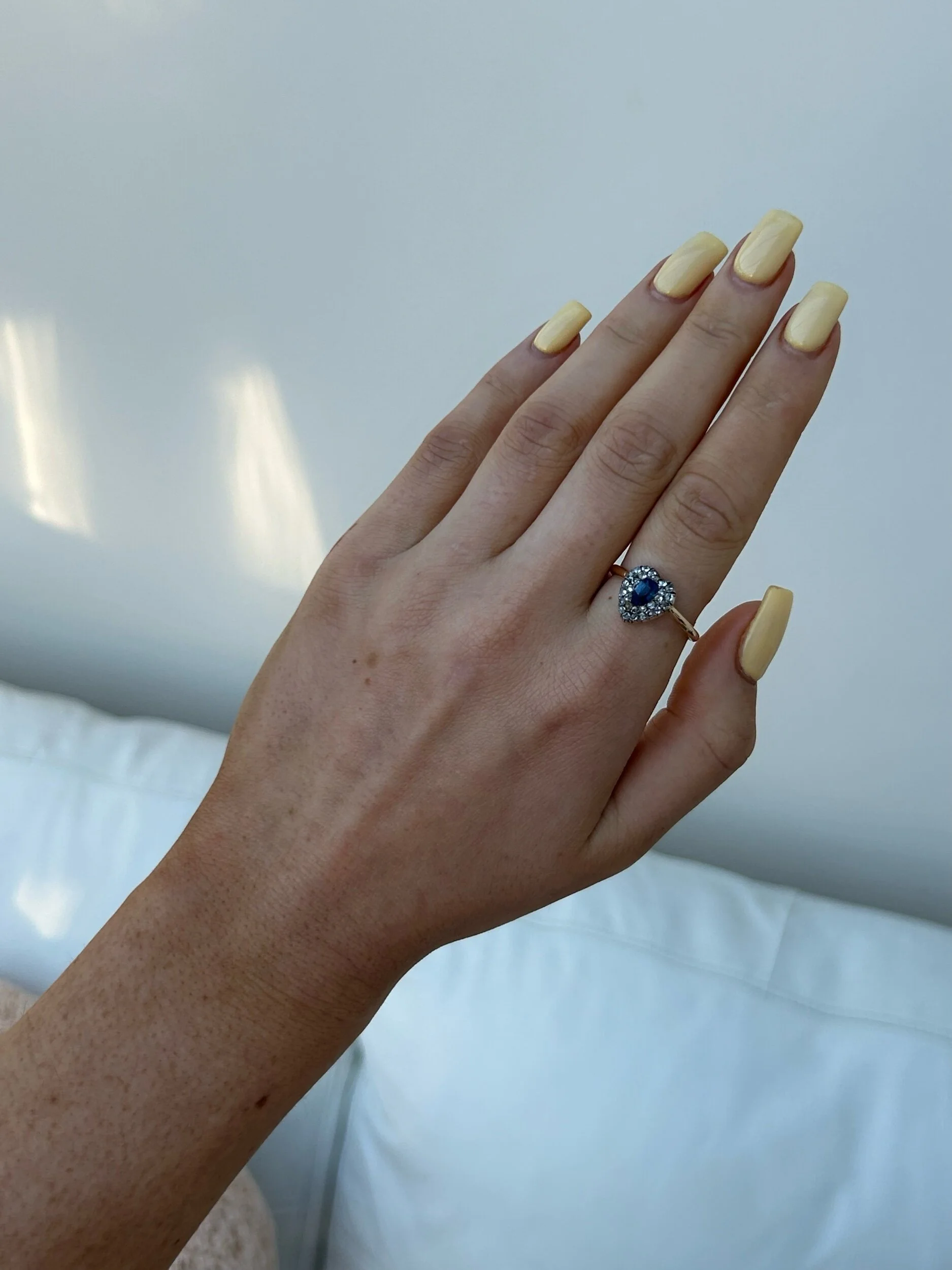 D71E417D-C13A-4217-B4AF-D71DEC15A66B